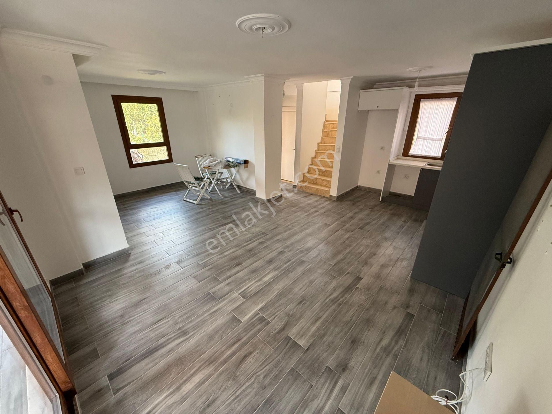 İzmir Dikili Salihleraltı Havuzlu Denize Yakın Satılık Villa - Görsel 23