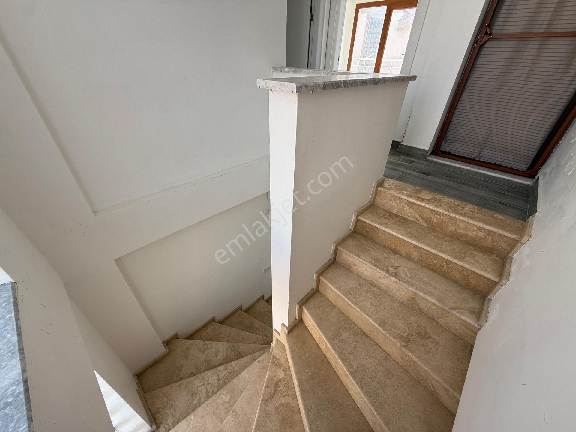 İzmir Dikili Salihleraltı Havuzlu Denize Yakın Satılık Villa - Görsel 35