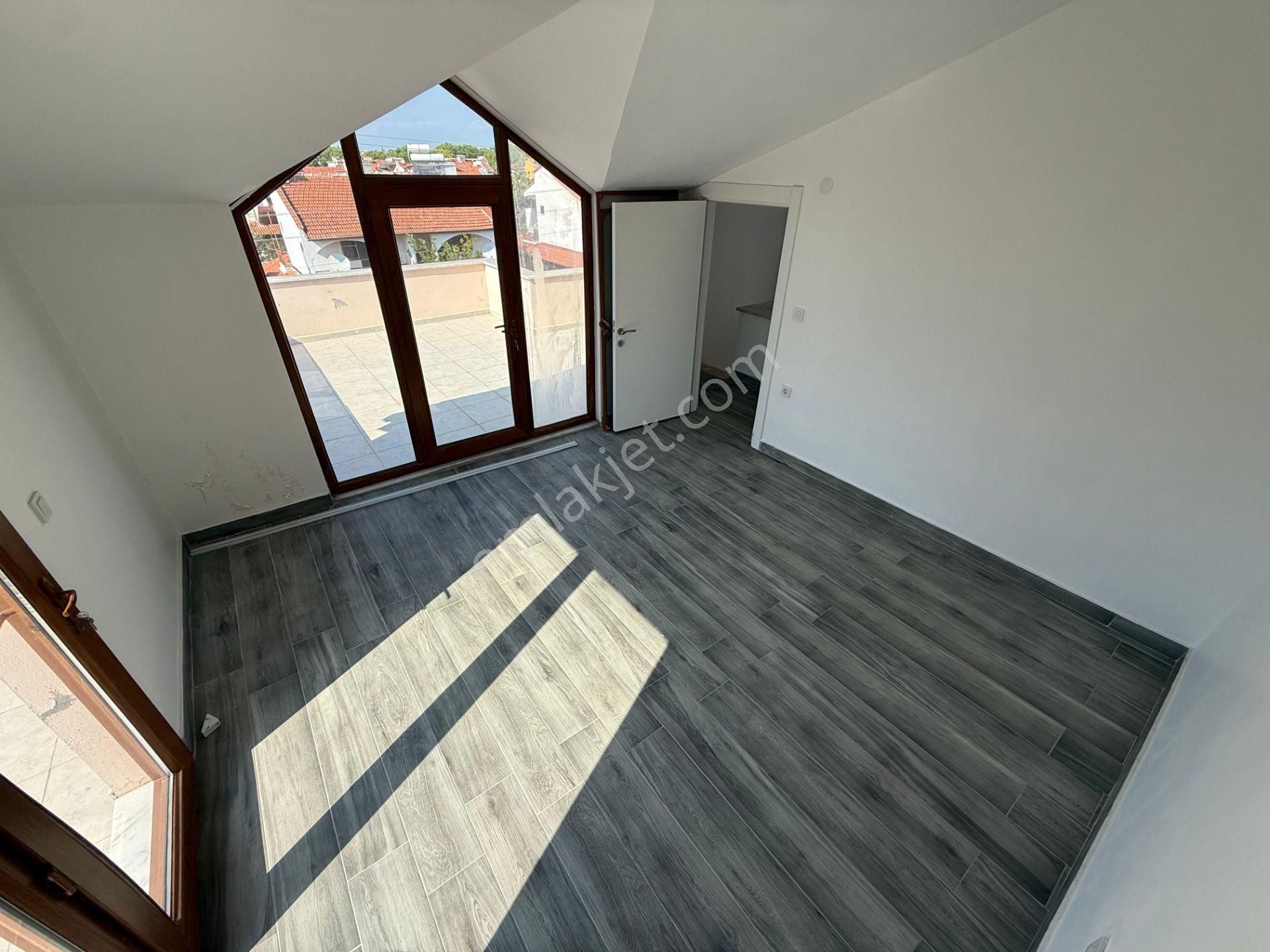 İzmir Dikili Salihleraltı Havuzlu Denize Yakın Satılık Villa - Görsel 2