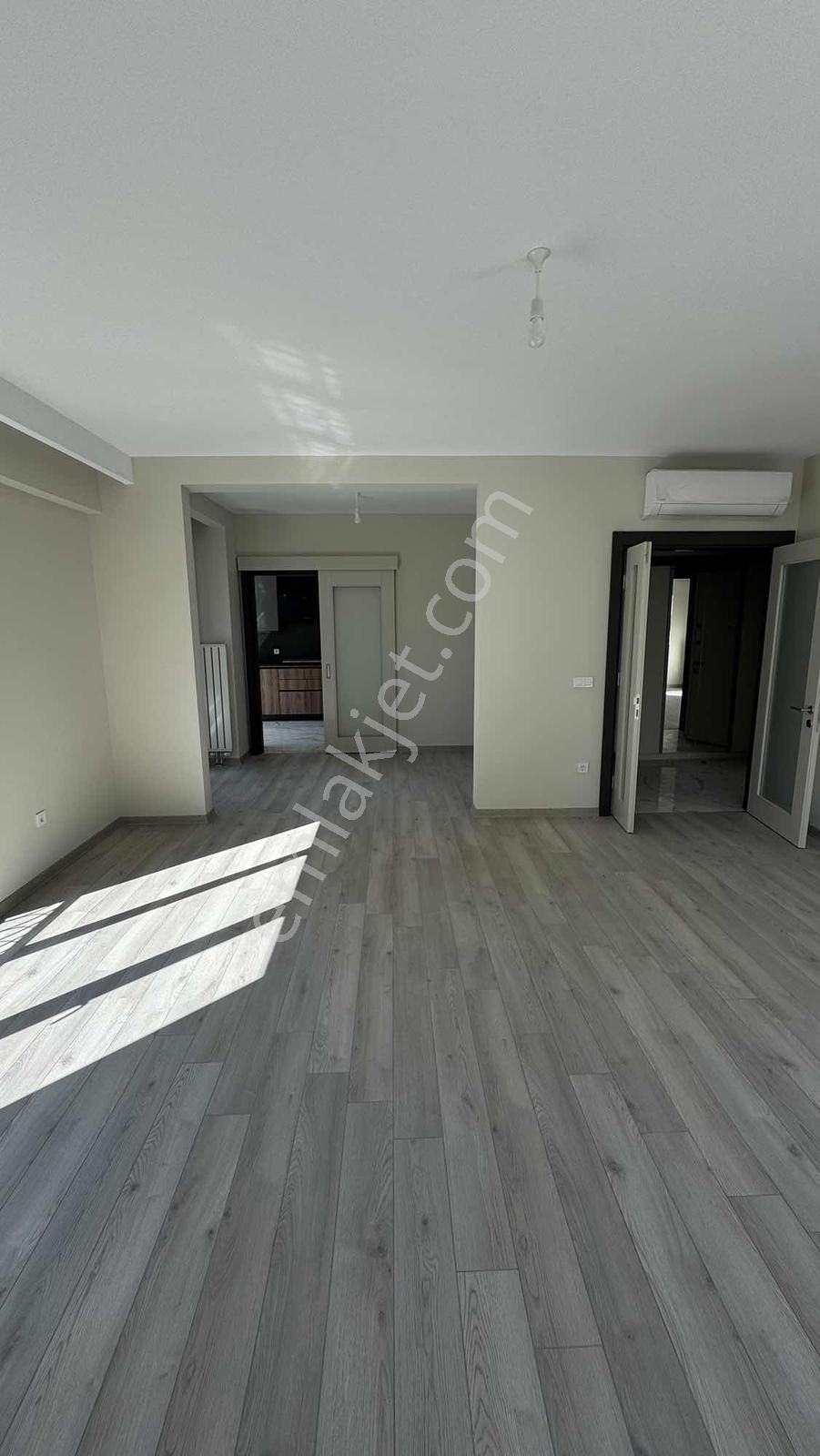 Çiğdem Emlak'tan Mavera Boutique Sitesinde 4.5+1 Satılık Daire - Görsel 16