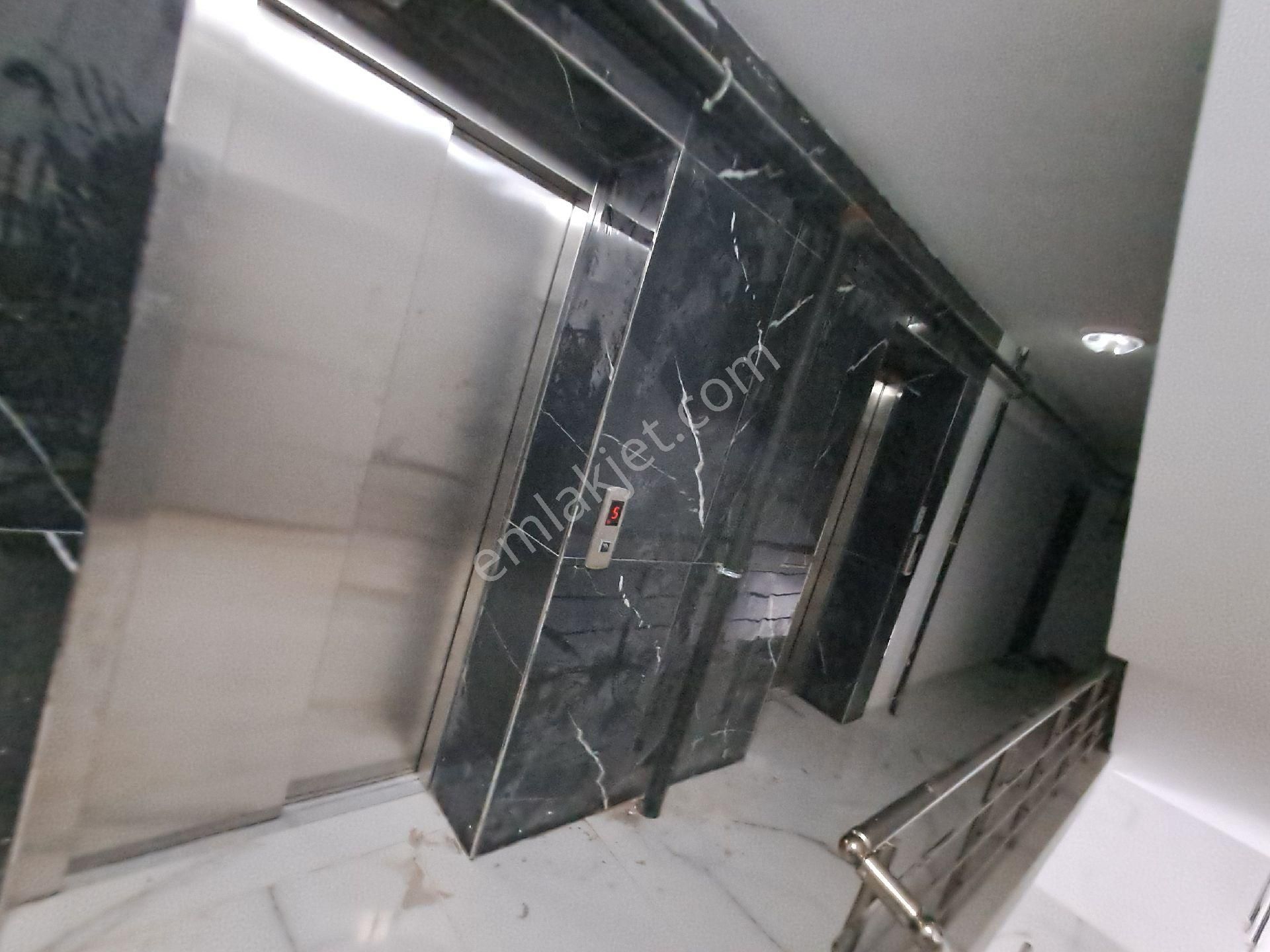 Hafsa Sultandan Hastemel Panaroma Da Satılık Daireler - Görsel 28