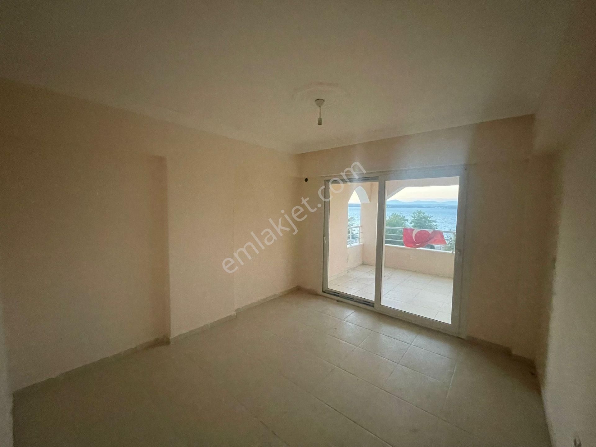 Remax Cool 2' Den '' Denize Sıfır '' Prestijli Bir Yaşam Alanı - Görsel 24