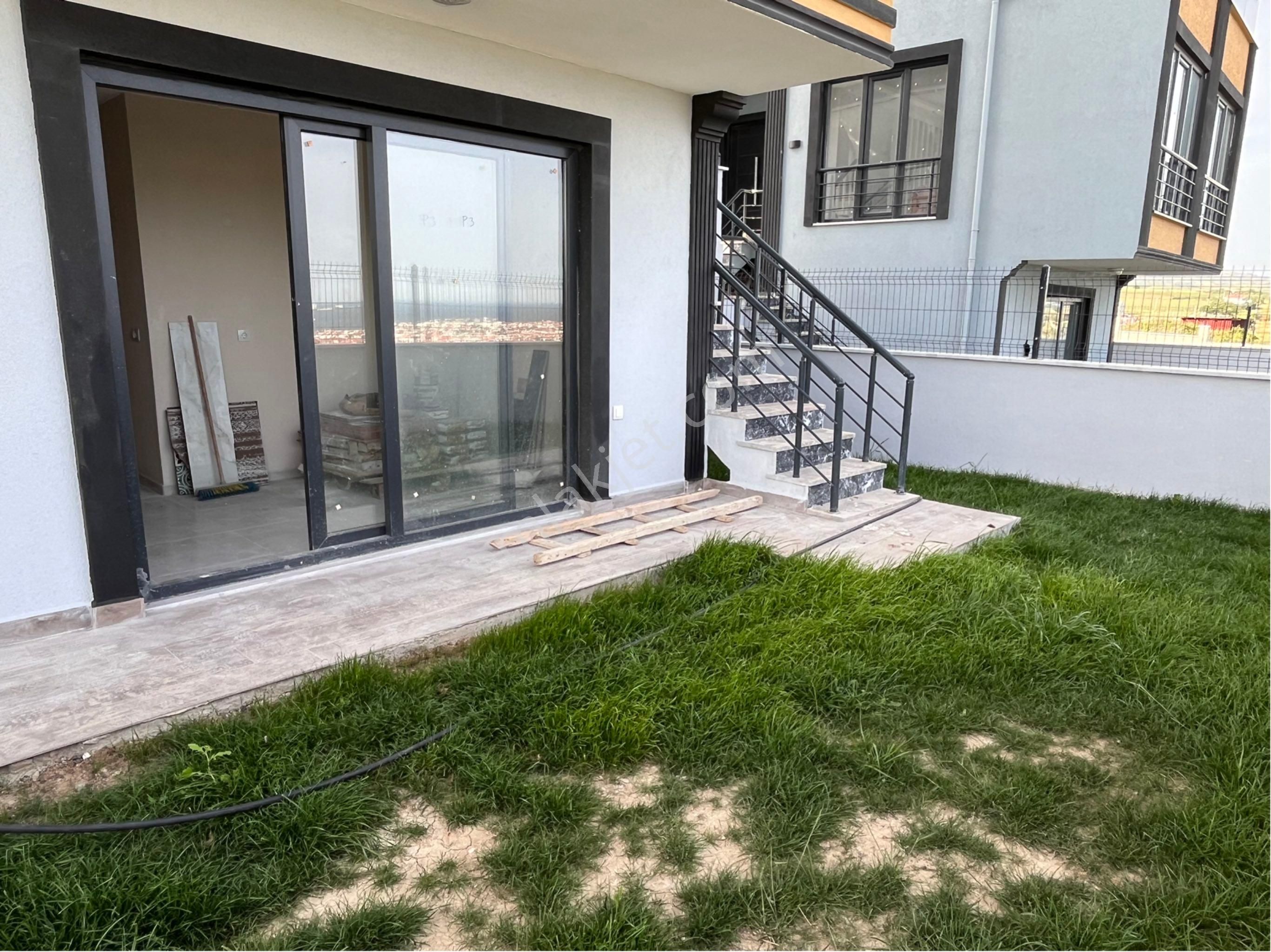 Şarköy İstiklal Mh. Full Deniz Manzaralı 4 Katlı 5+1 İkiz Triplex Satılık - Görsel 4