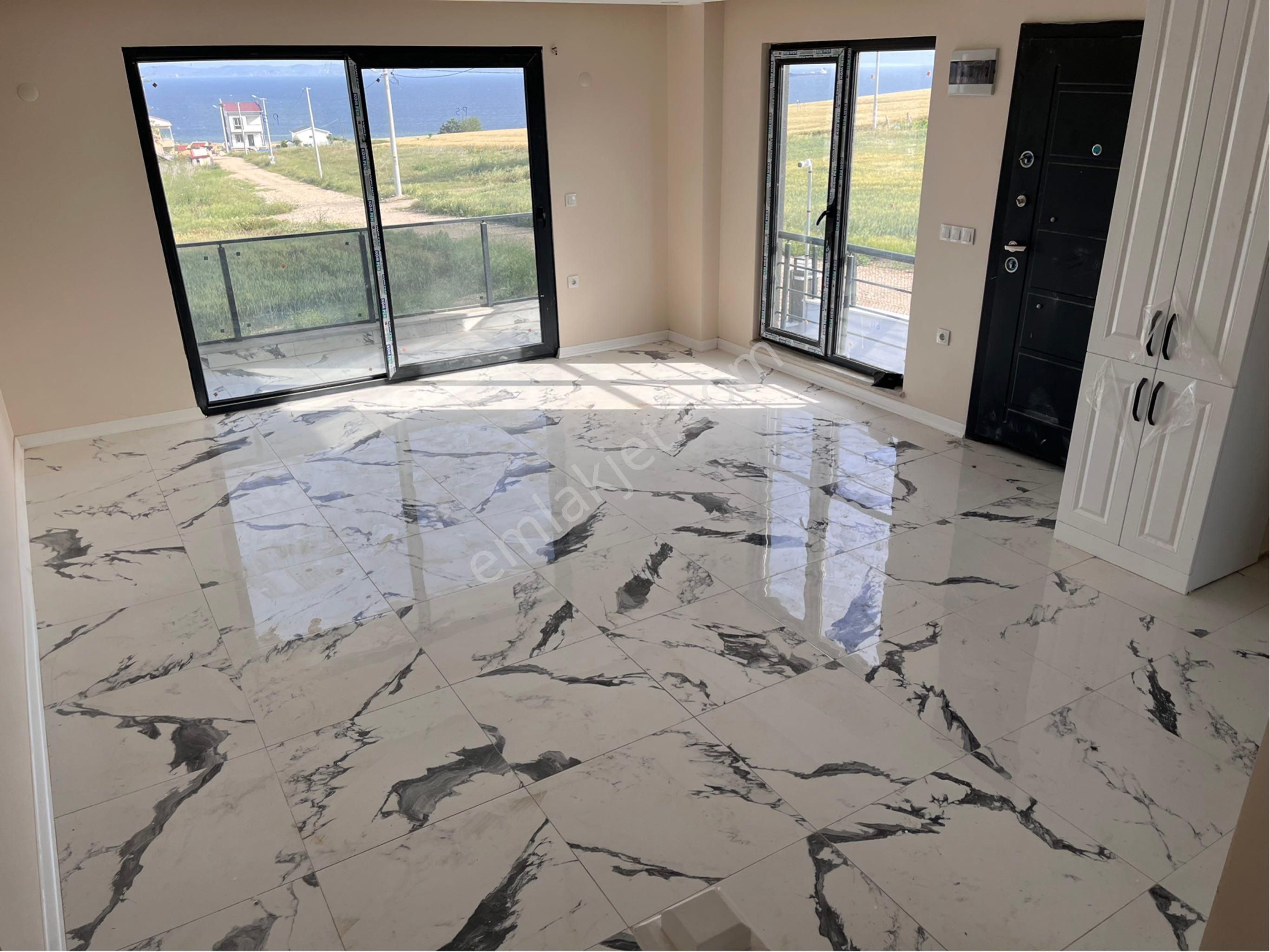 Şarköy İstiklal Mh. Full Deniz Manzaralı 4 Katlı 5+1 İkiz Triplex Satılık - Görsel 2
