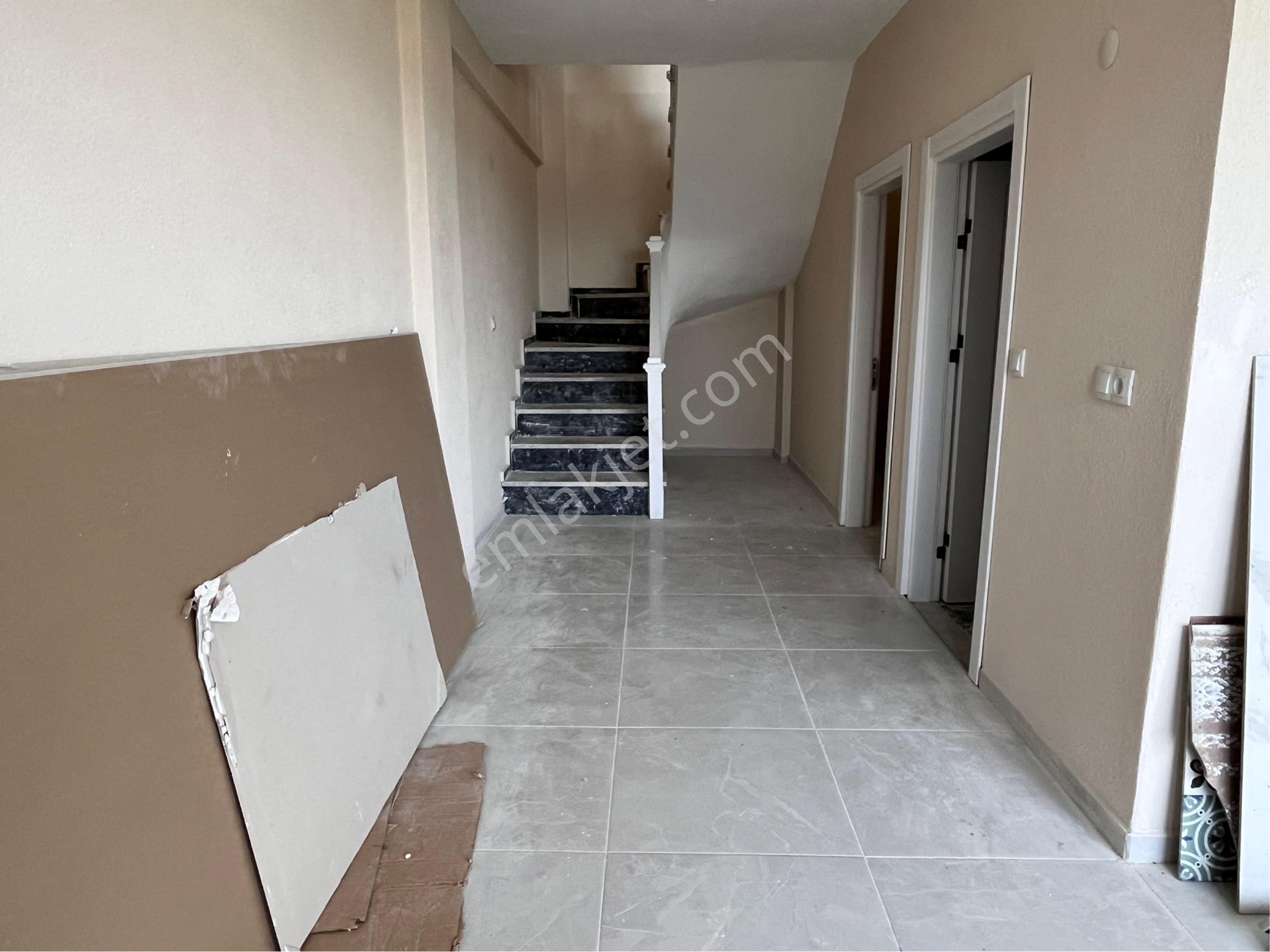 Şarköy İstiklal Mh. Full Deniz Manzaralı 4 Katlı 5+1 İkiz Triplex Satılık - Görsel 29