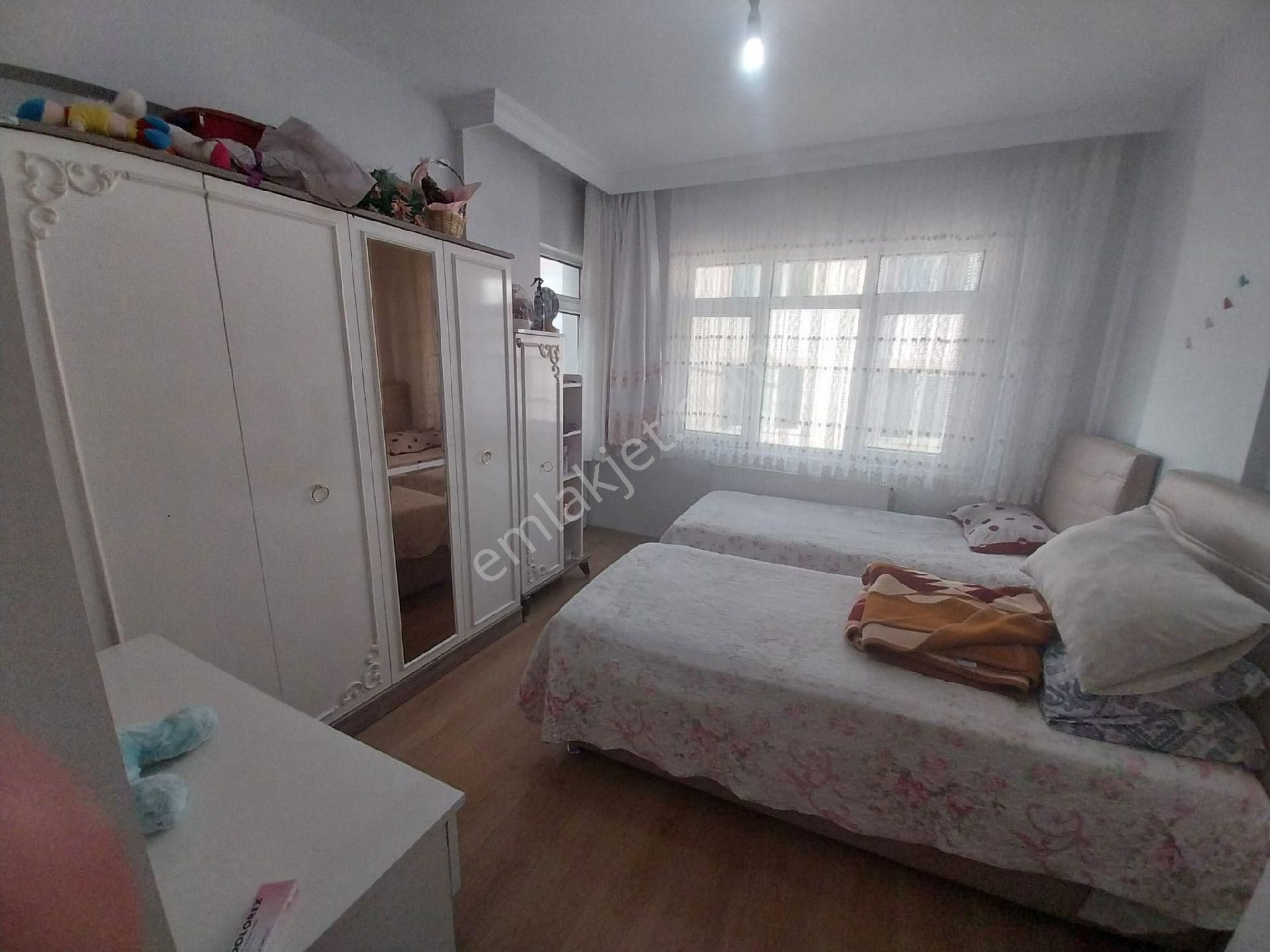 Kurtuluş Mah. İçi Yapılı Masrafsız Bakımlı Kombili Ara Kat Satılık 3+1 Daire - Görsel 20