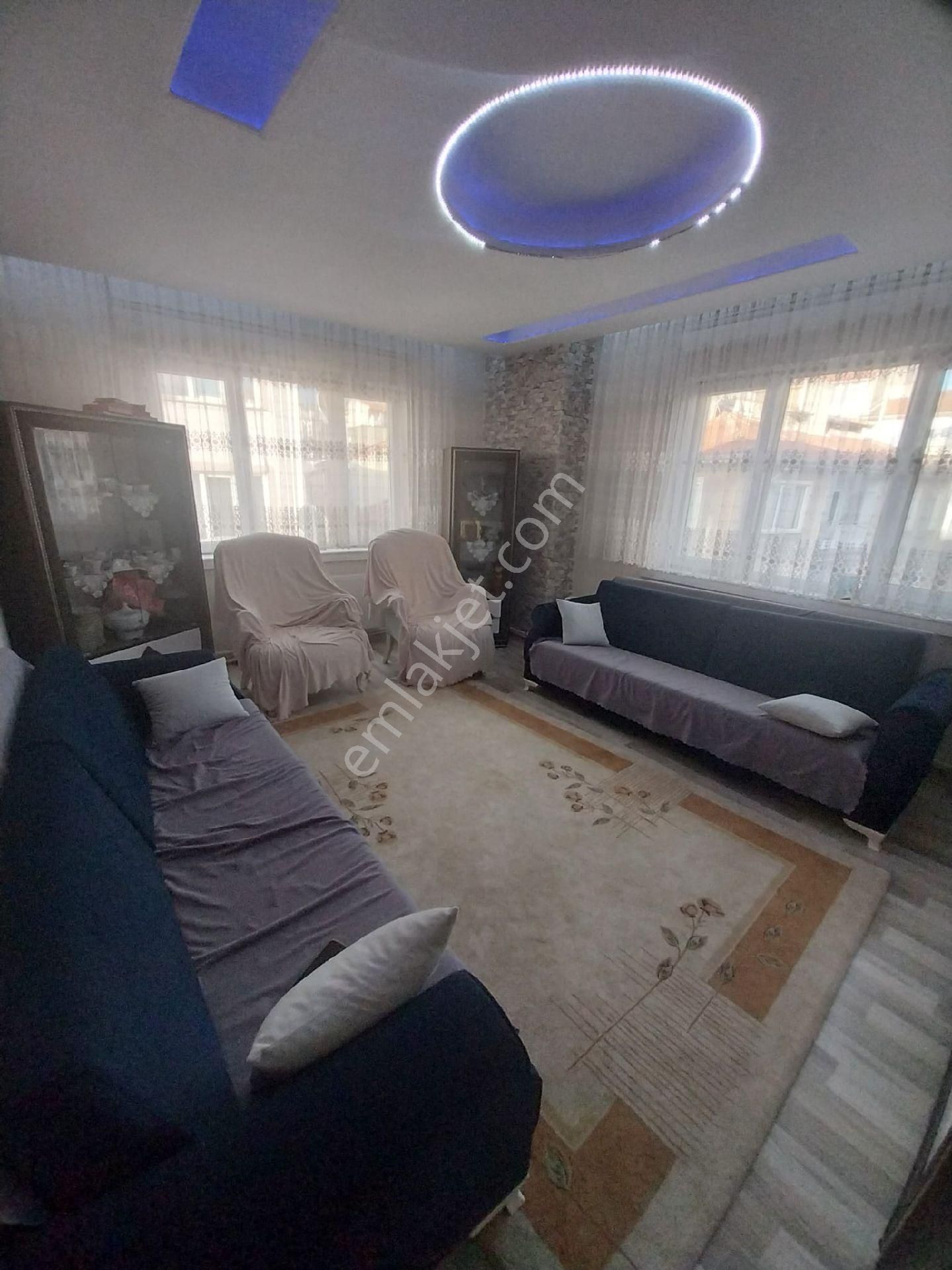 Kurtuluş Mah. İçi Yapılı Masrafsız Bakımlı Kombili Ara Kat Satılık 3+1 Daire - Görsel 7