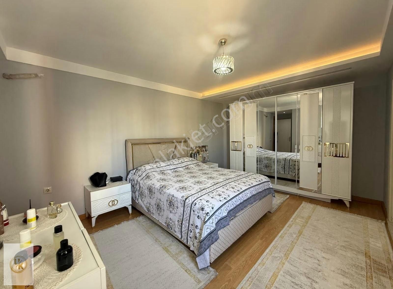 Gürselpaşa'da Site/9 Yaş/3+1/ç.banyo/ç.odası/jeneratör/kaçmaz !! - Görsel 14