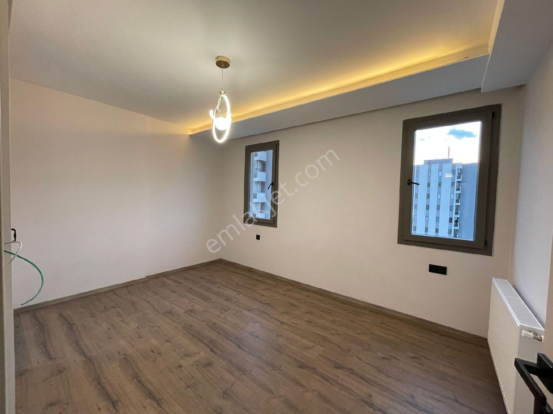 Adana Çukurova Da Sosyal Donatlı Havuzlu Site İçerisinde Satılık 3+1 - Görsel 8