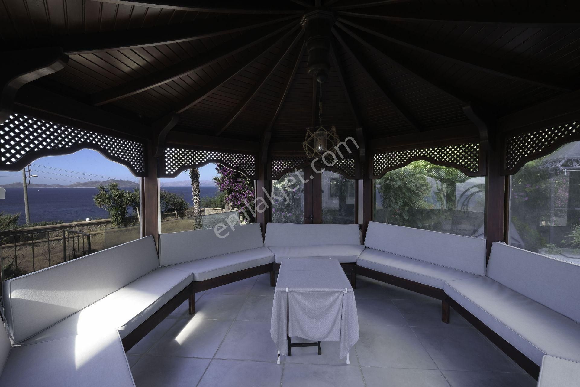 Akyarlar'da 11+4 Muhteşem Deniz Manzaralı Satılık Malikane - Görsel 15