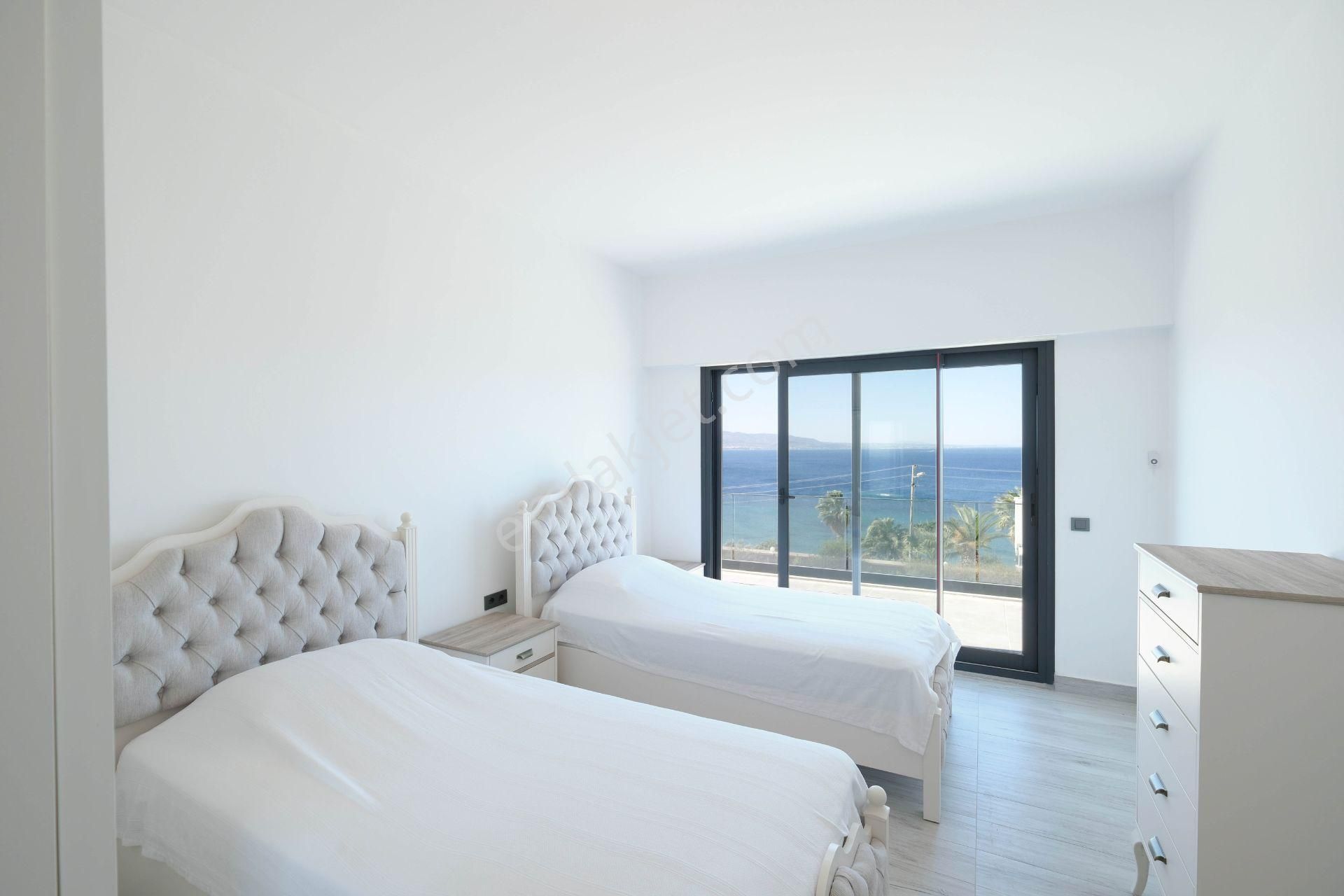 Akyarlar'da 11+4 Muhteşem Deniz Manzaralı Satılık Malikane - Görsel 22