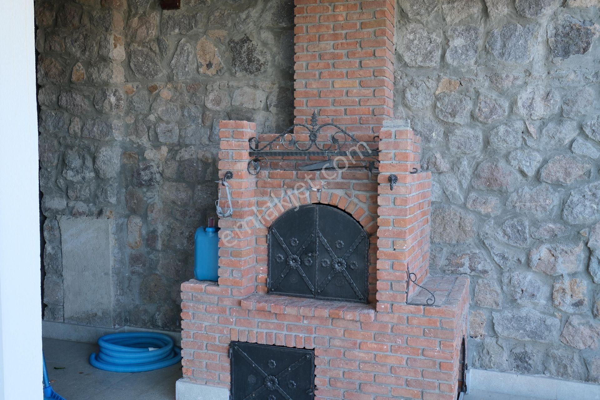 Akyarlar'da 11+4 Muhteşem Deniz Manzaralı Satılık Malikane - Görsel 13