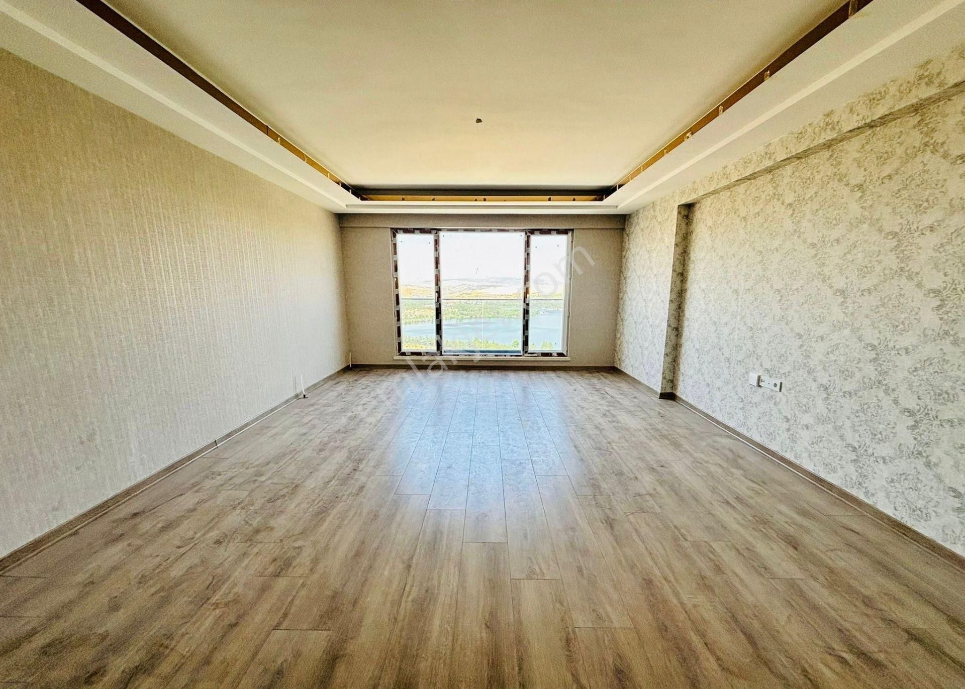 Mavi Gölün Dibinde İnanılmaz Yapılı Sitede Sıfır 4+1 Daire - Görsel 7