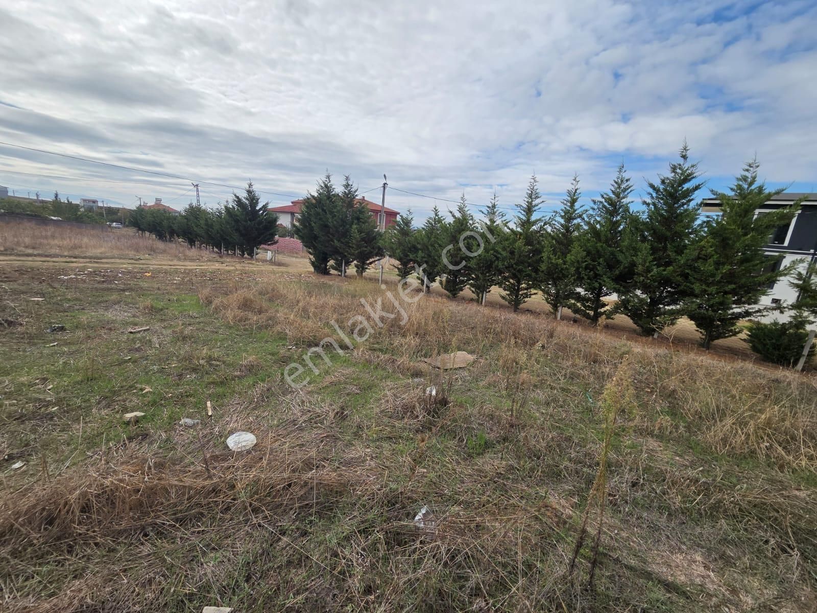Haydar Emlaktan Bahgçelievlerde 249 M2 Köşe Villa Arsası - Görsel 8