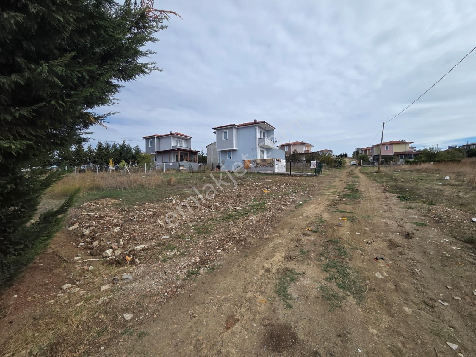Haydar Emlaktan Bahgçelievlerde 249 M2 Köşe Villa Arsası - Görsel 6