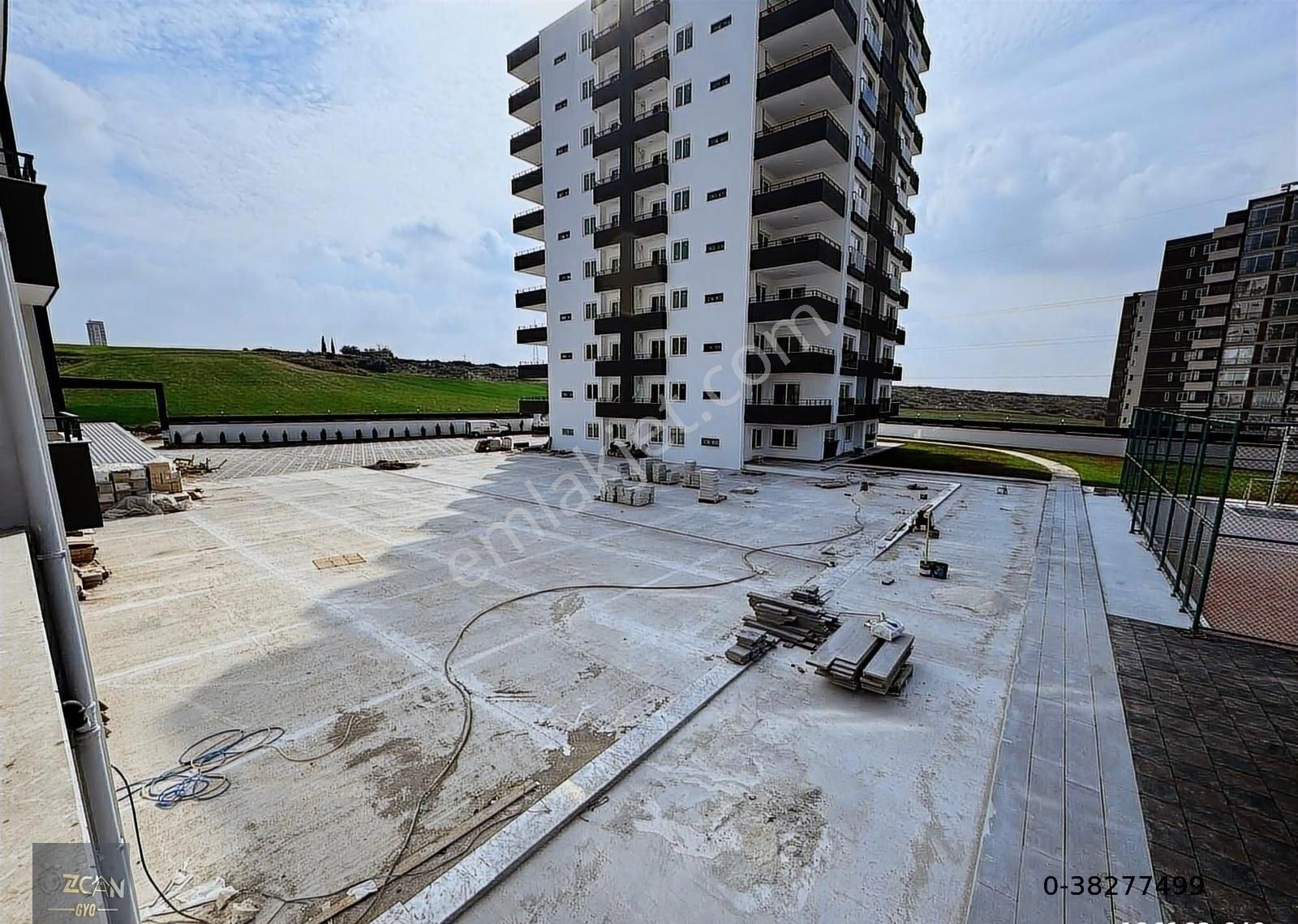 Özcan Gyo'dan 3.kat Çok Acil Satılık Ulta Lüks 3+1 Kapalı Mutfak - Görsel 3