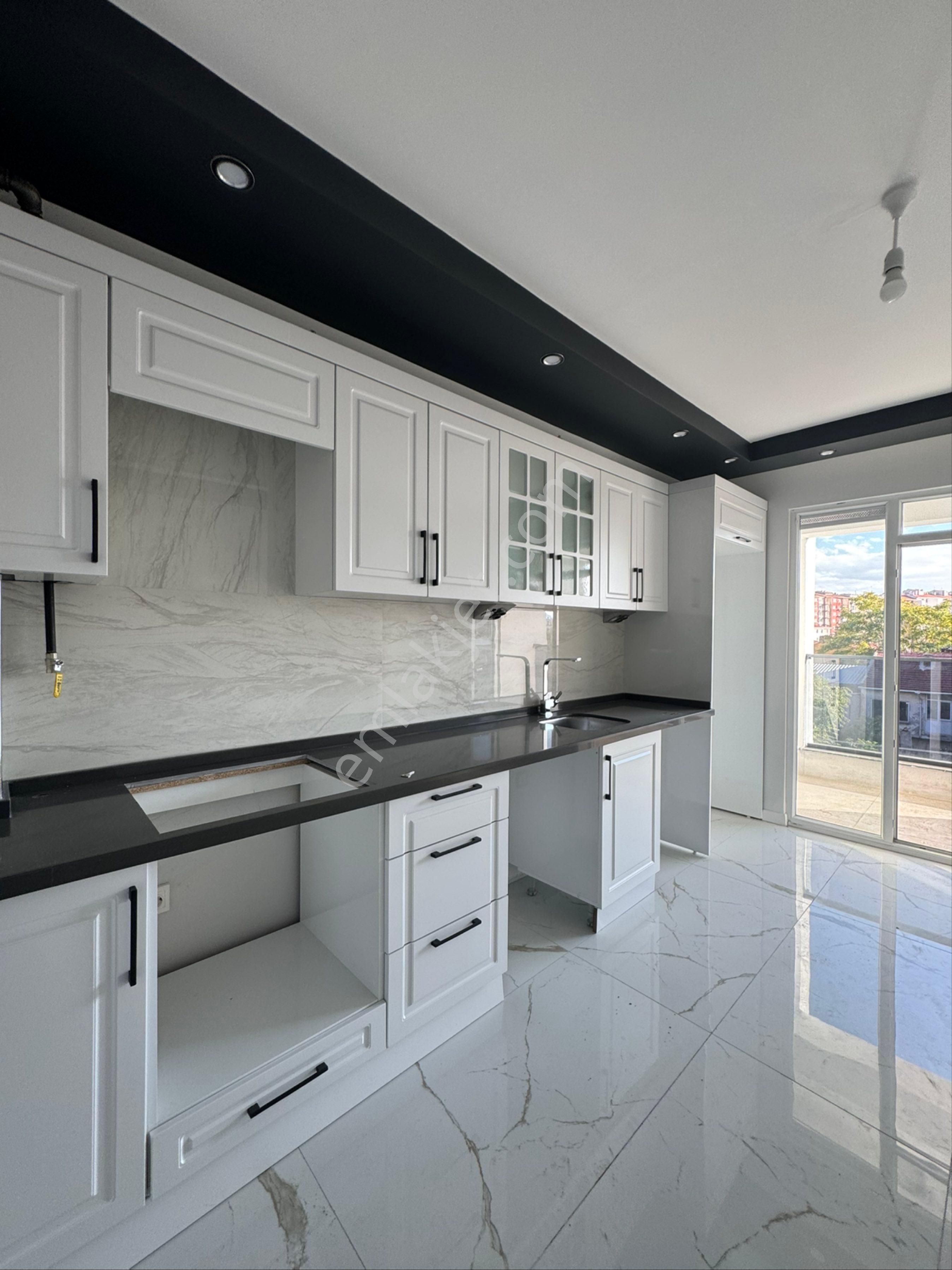 Conker İnşaat Emlak’tan Zafer Mahallesi 3+1 Lüks Satılık Daire - Görsel 2