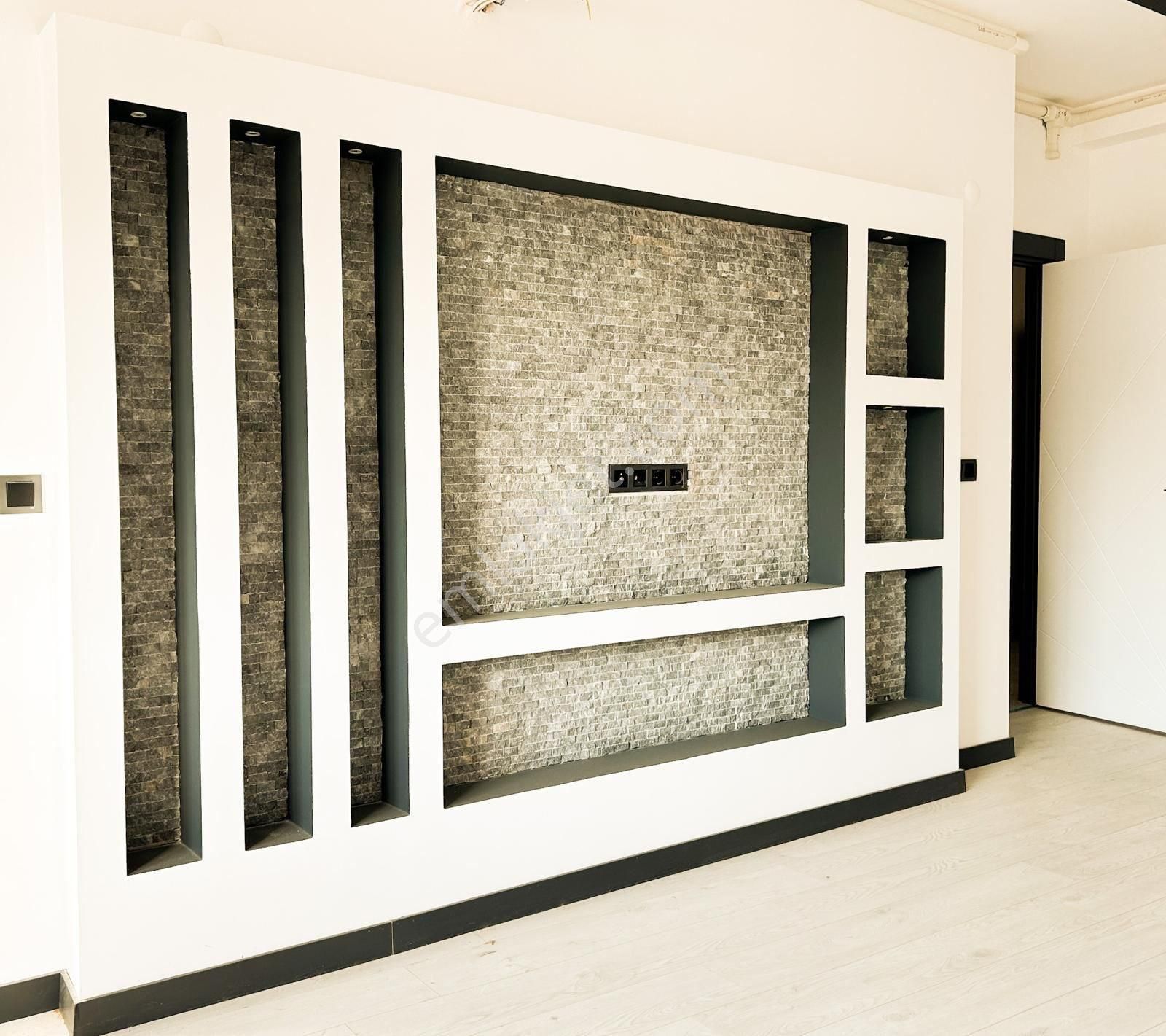 Kuşadası'nda Deniz Manzaralı Sıfır 3+1 Satılık Çatı Dubleks Daire - Görsel 8