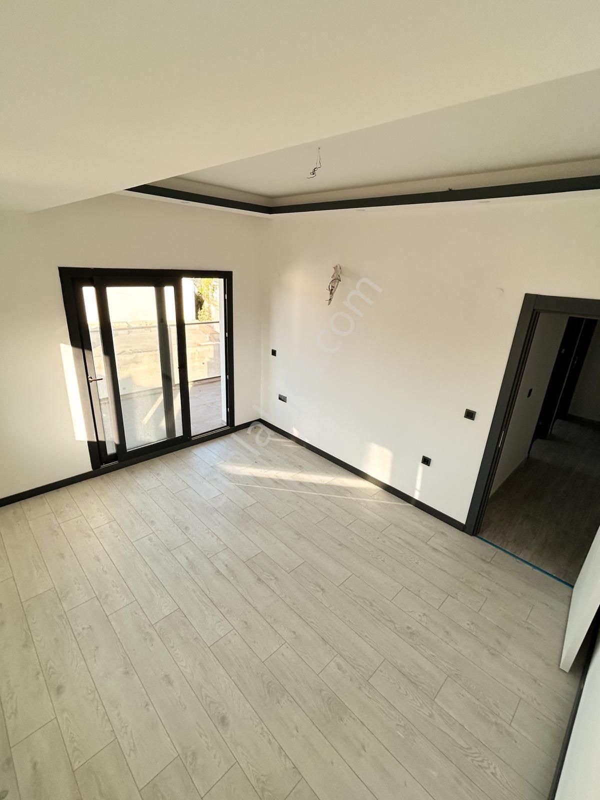 Kuşadası'nda Deniz Manzaralı Sıfır 3+1 Satılık Çatı Dubleks Daire - Görsel 10