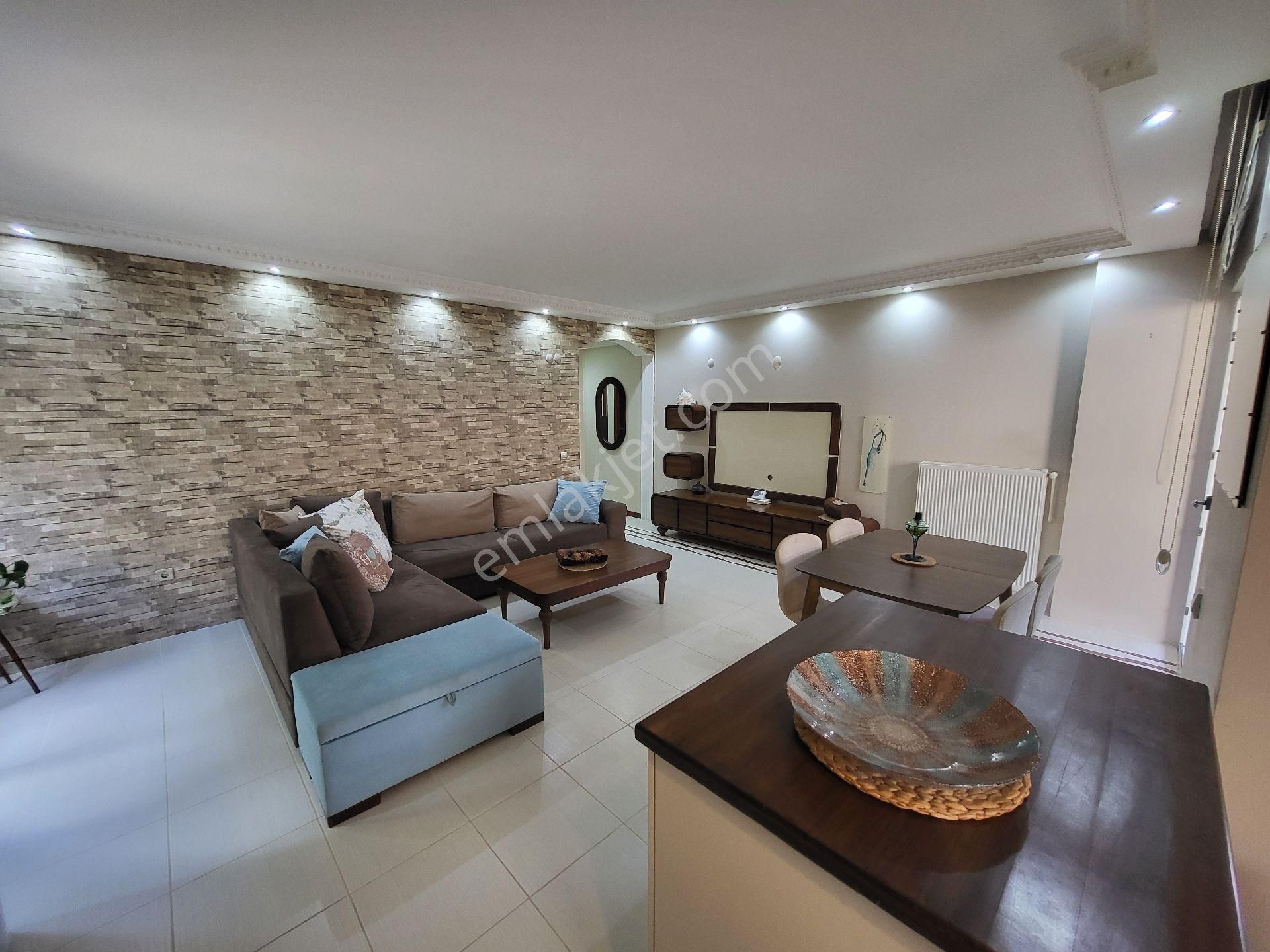 Kuşadası Ege Mahallesinin En Güzel Lokasyonunda Havuzlu , Güvenlikli , Otoparklı , 2+1 Bahçeli Daire - Görsel 7