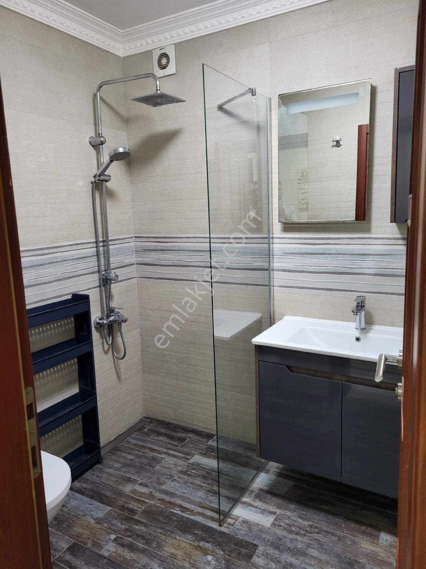 Kuşadası Ege Mahallesinin En Güzel Lokasyonunda Havuzlu , Güvenlikli , Otoparklı , 2+1 Bahçeli Daire - Görsel 19