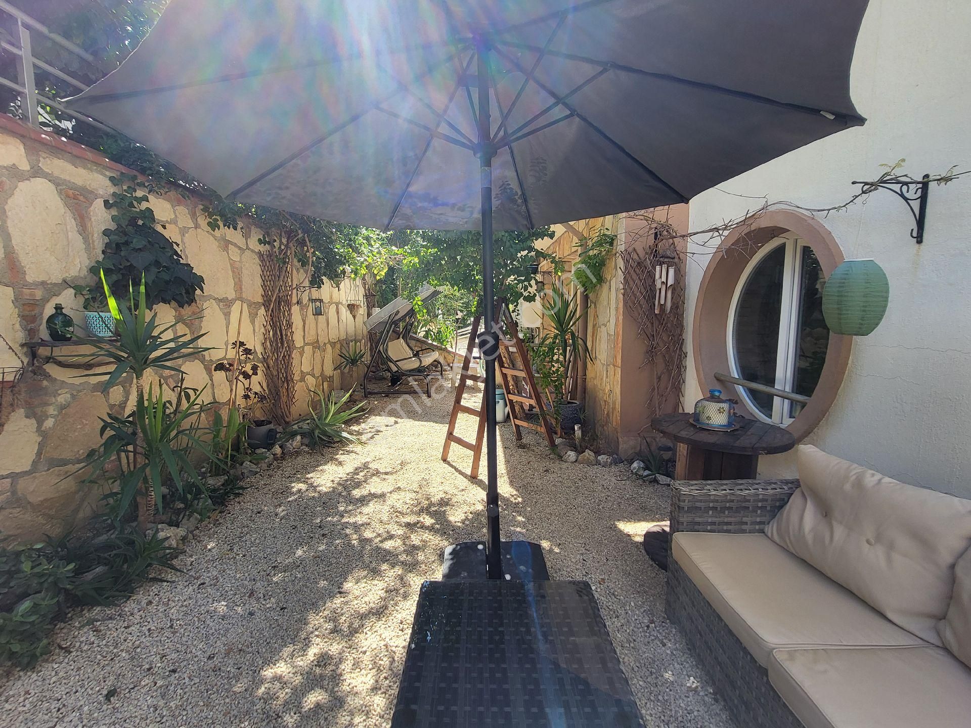 Kuşadası Ege Mahallesinin En Güzel Lokasyonunda Havuzlu , Güvenlikli , Otoparklı , 2+1 Bahçeli Daire - Görsel 27