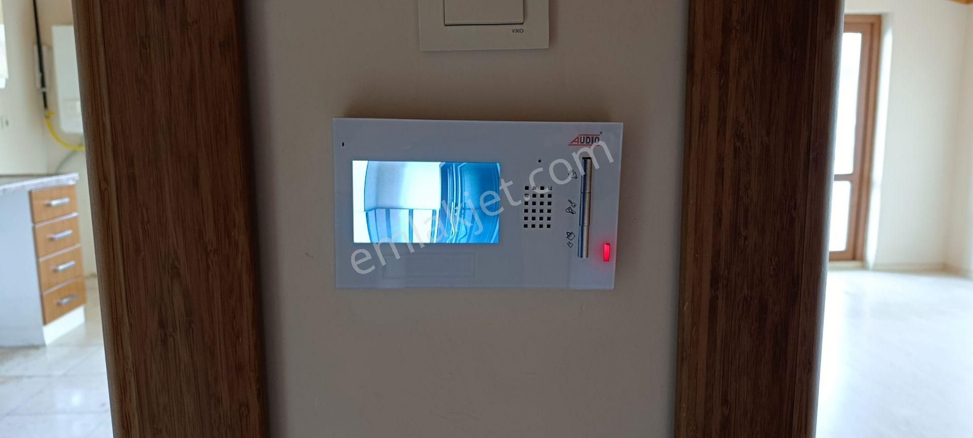 Gemlik Cumhuriyet Mah.de 2+1 Kiralık Daire Deniz Manzaralı Cad.yakın Asansörlü - Görsel 28