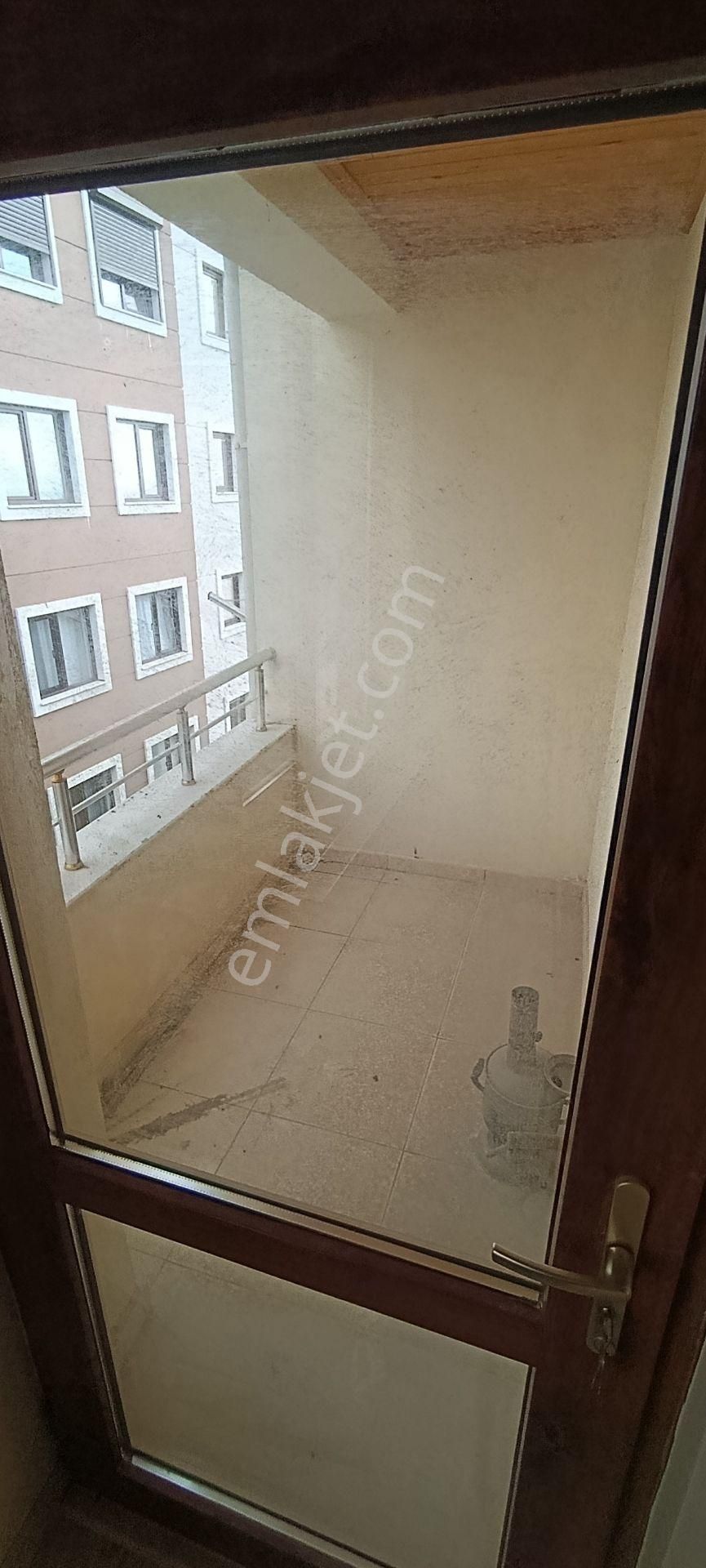 Gemlik Cumhuriyet Mah.de 2+1 Kiralık Daire Deniz Manzaralı Cad.yakın Asansörlü - Görsel 19