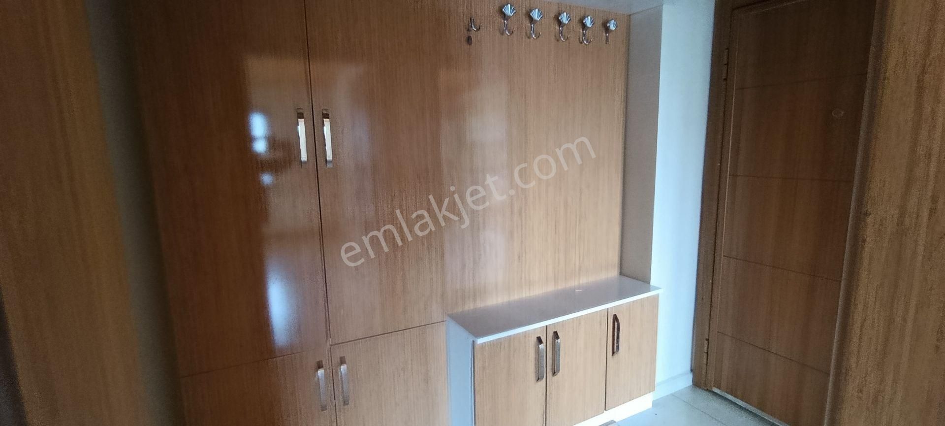 Gemlik Cumhuriyet Mah.de 2+1 Kiralık Daire Deniz Manzaralı Cad.yakın Asansörlü - Görsel 13