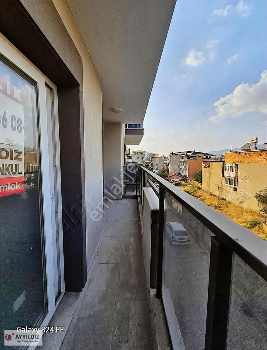 Bornova Doğanlar Da 2+1 Kiralık Lüks Daire - Görsel 13