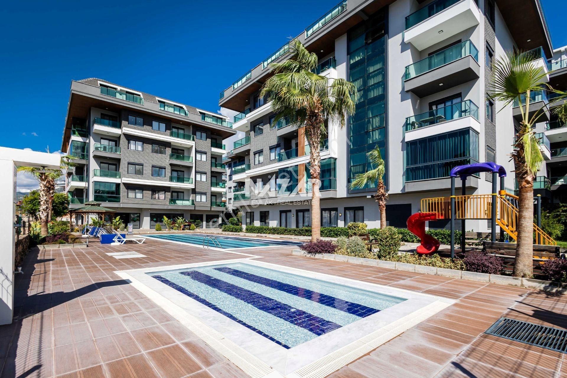 Alanya Oba’da Satılık 1+1 Eşyalı Yeni Daire – Sea Pearl Park