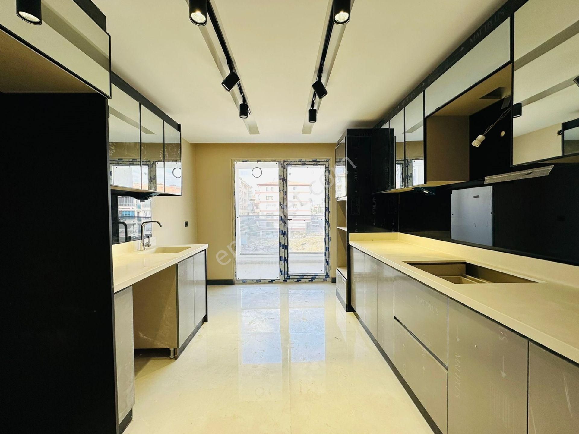 Karapürçek'te Yerden Isıtmalı Full Yapılı 3+1 Ara Kat Satılık Daire !! - Görsel 6