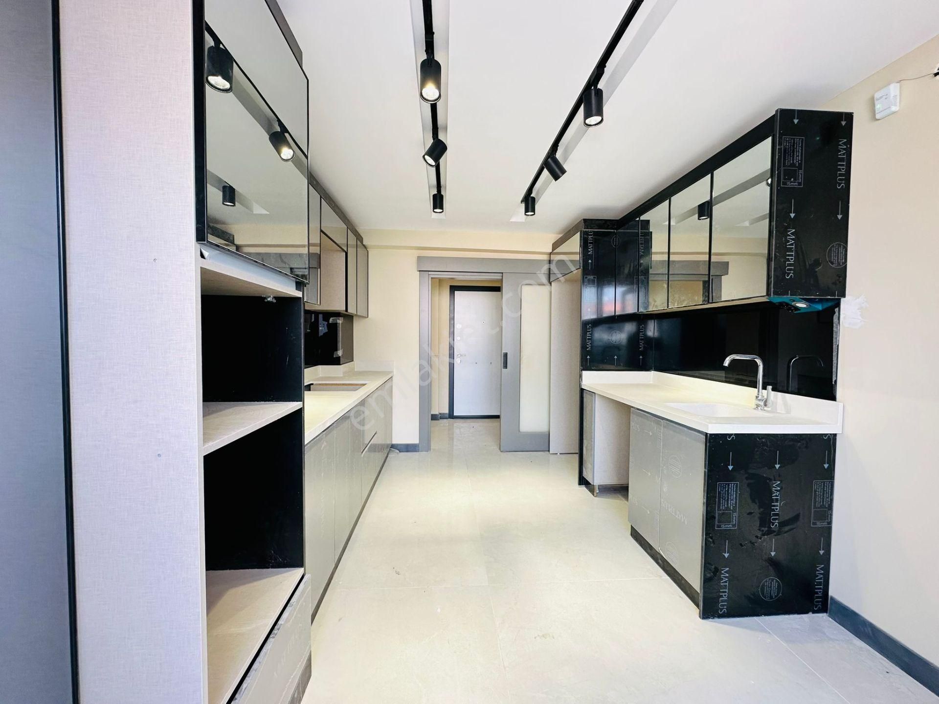 Karapürçek'te Yerden Isıtmalı Full Yapılı 3+1 Ara Kat Satılık Daire !! - Görsel 8