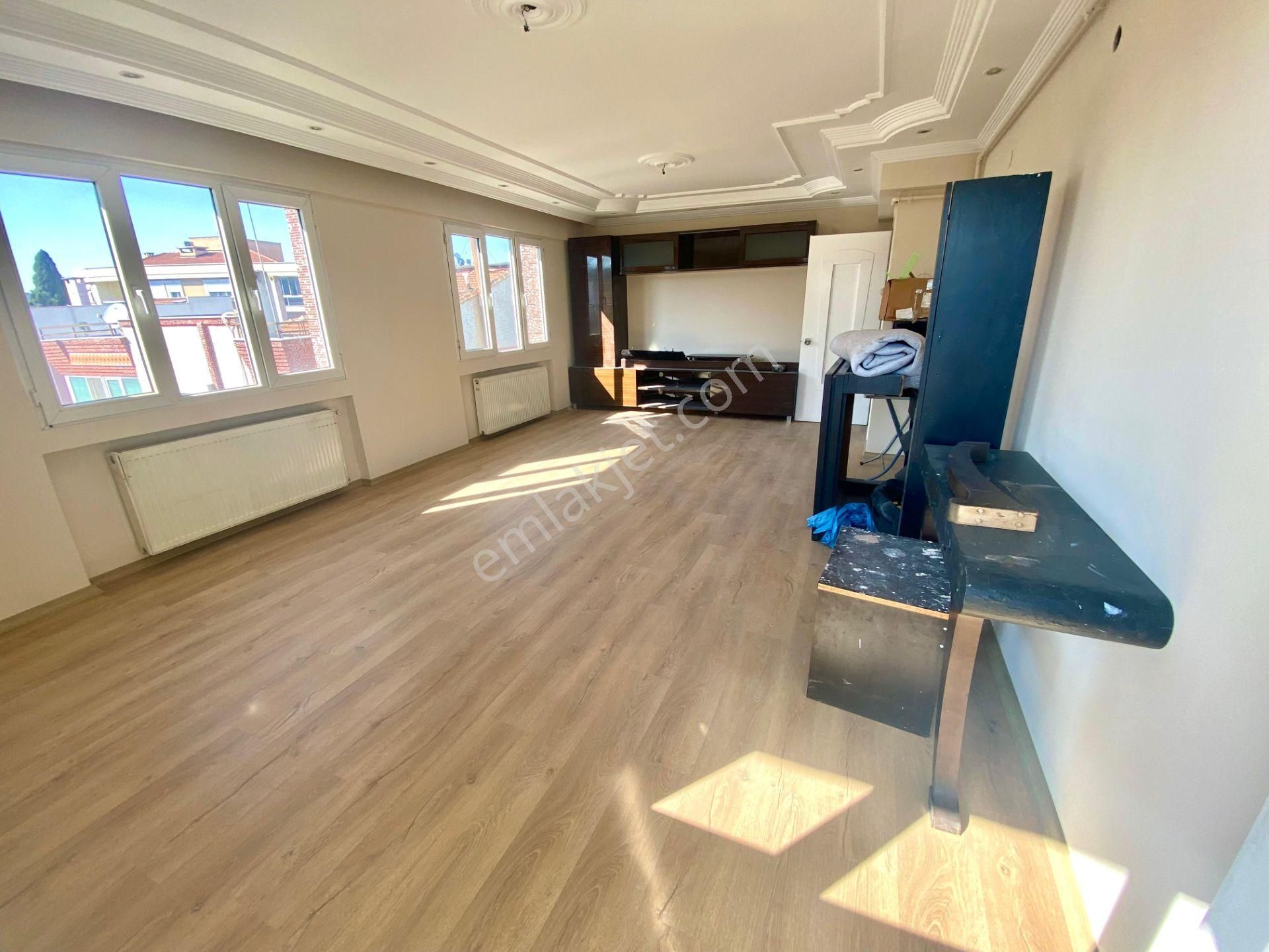 Arga'dan Buca Çevikbir'de 5+1 Teraslı Kiralık Dubleks Daire - Görsel 24