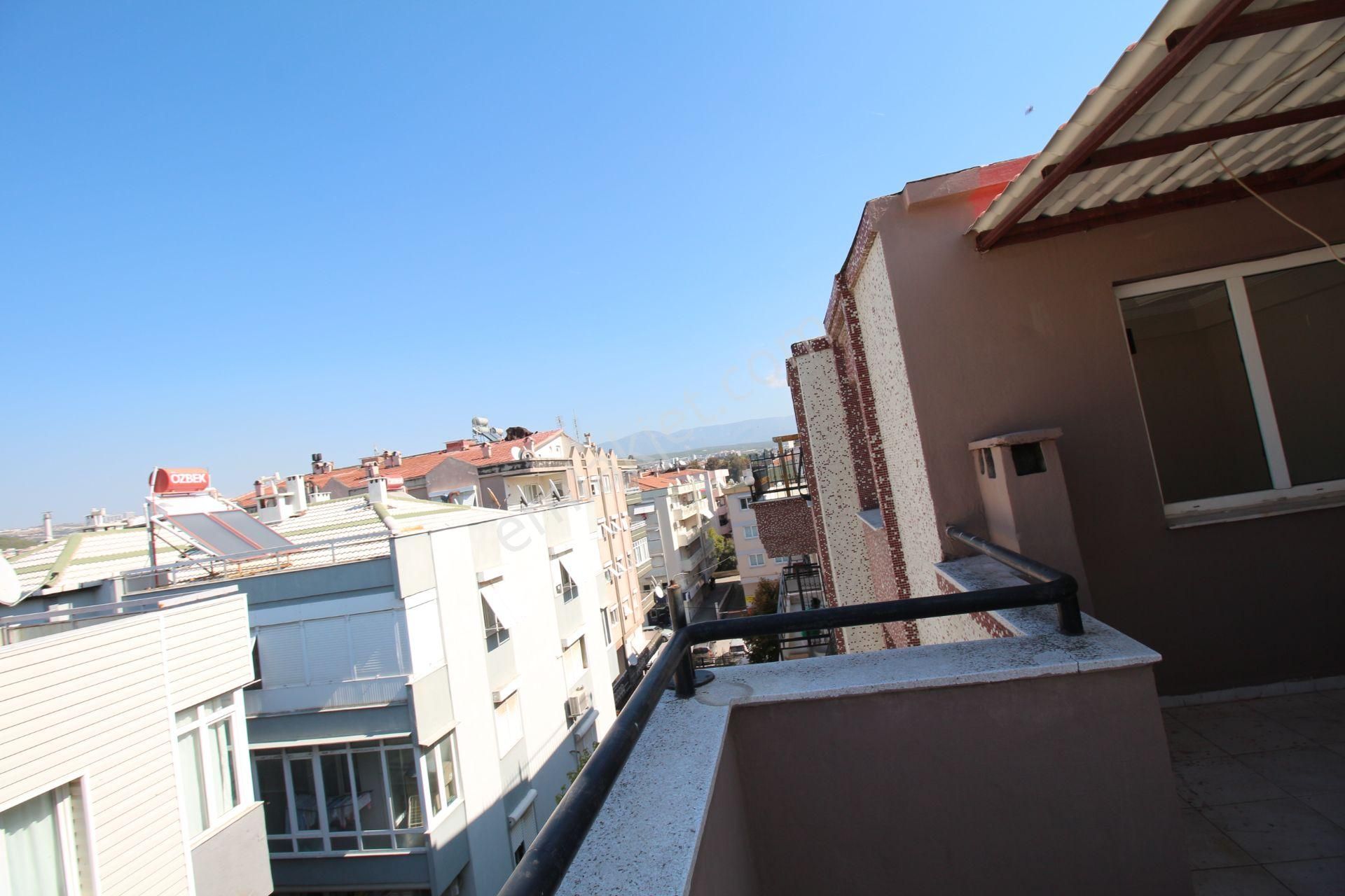 Arga'dan Buca Çevikbir'de 5+1 Teraslı Kiralık Dubleks Daire - Görsel 4