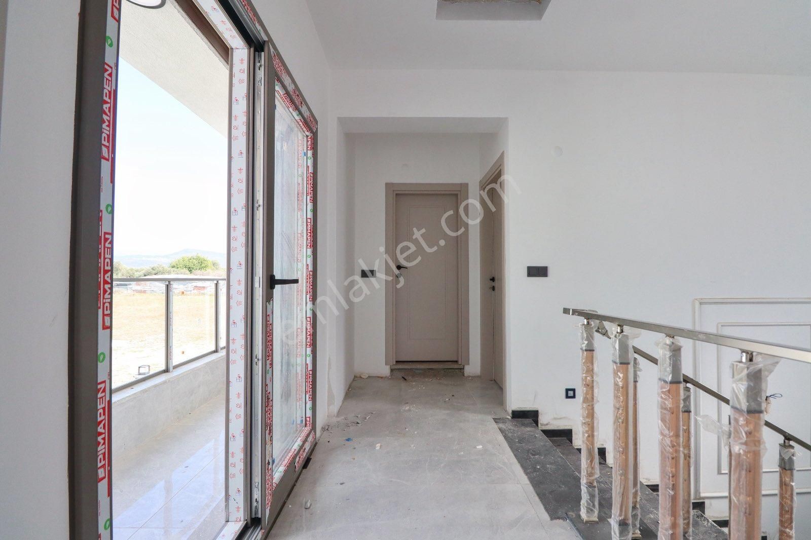 Mahmut İşler'den Akçayda 600 M2 Arsa İçinde 3+1 Havuzlu Lüks Villa - Görsel 18