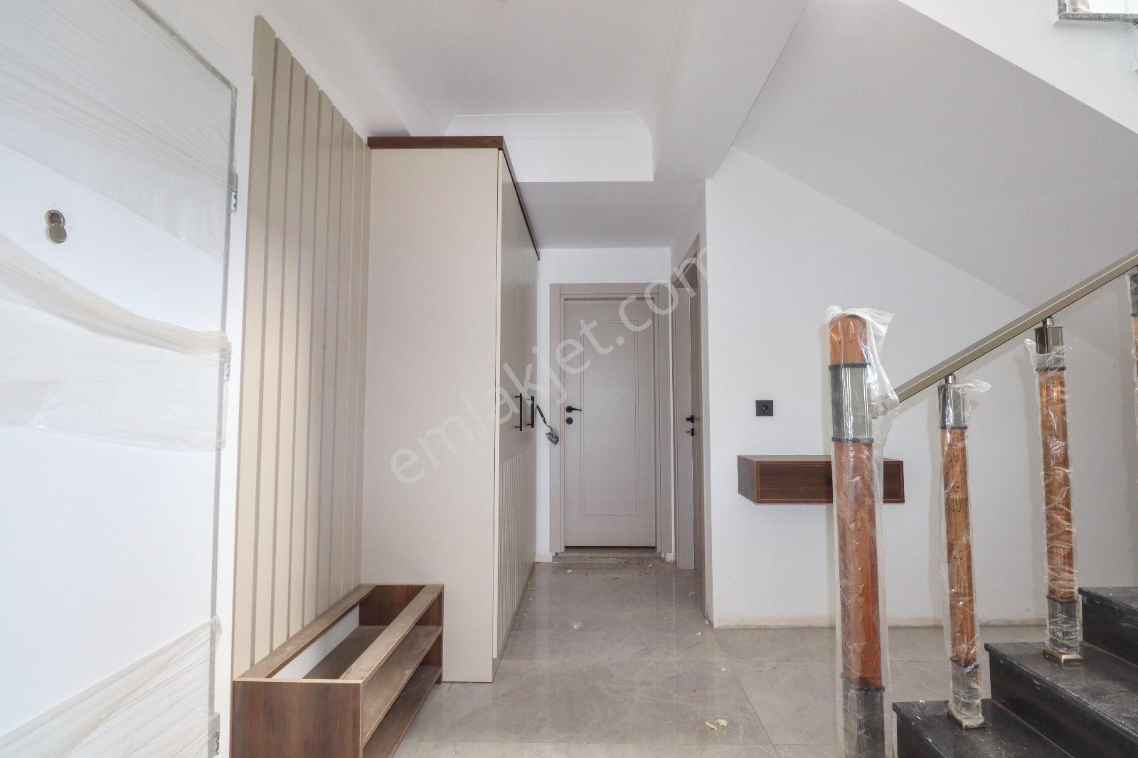 Mahmut İşler'den Akçayda 600 M2 Arsa İçinde 3+1 Havuzlu Lüks Villa - Görsel 10