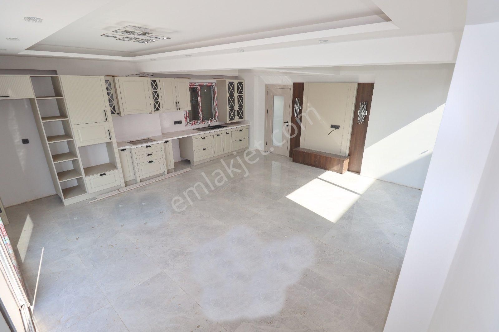 Mahmut İşler'den Akçayda 600 M2 Arsa İçinde 3+1 Havuzlu Lüks Villa - Görsel 7