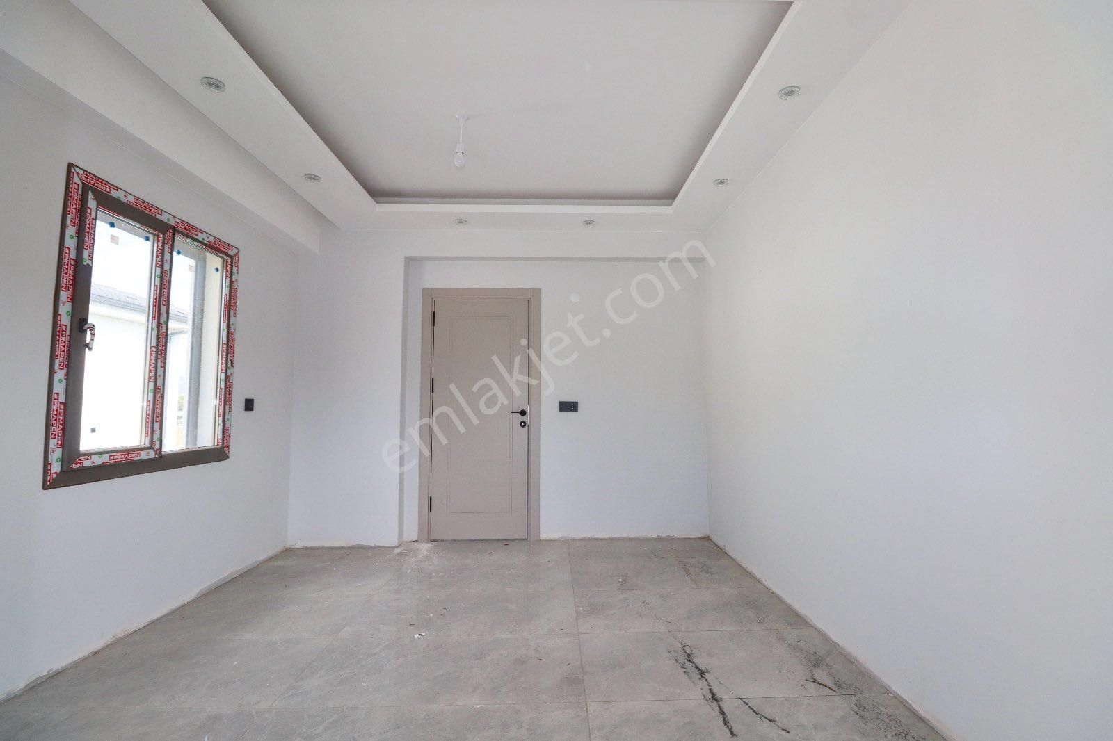 Mahmut İşler'den Akçayda 600 M2 Arsa İçinde 3+1 Havuzlu Lüks Villa - Görsel 21