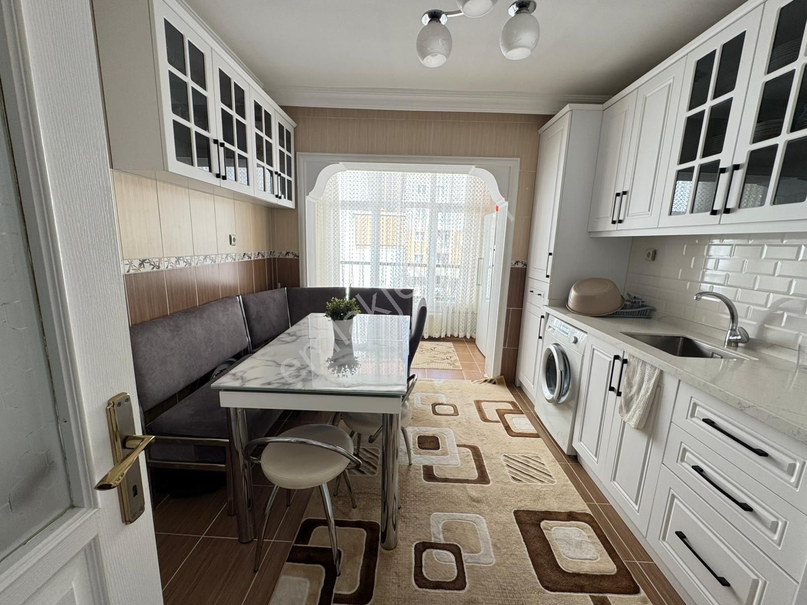 Yeşilbayır Mah. Sağduyu Cad. Dibinde Çift Banyo Ful Yapılı 3.5+1 - Görsel 3