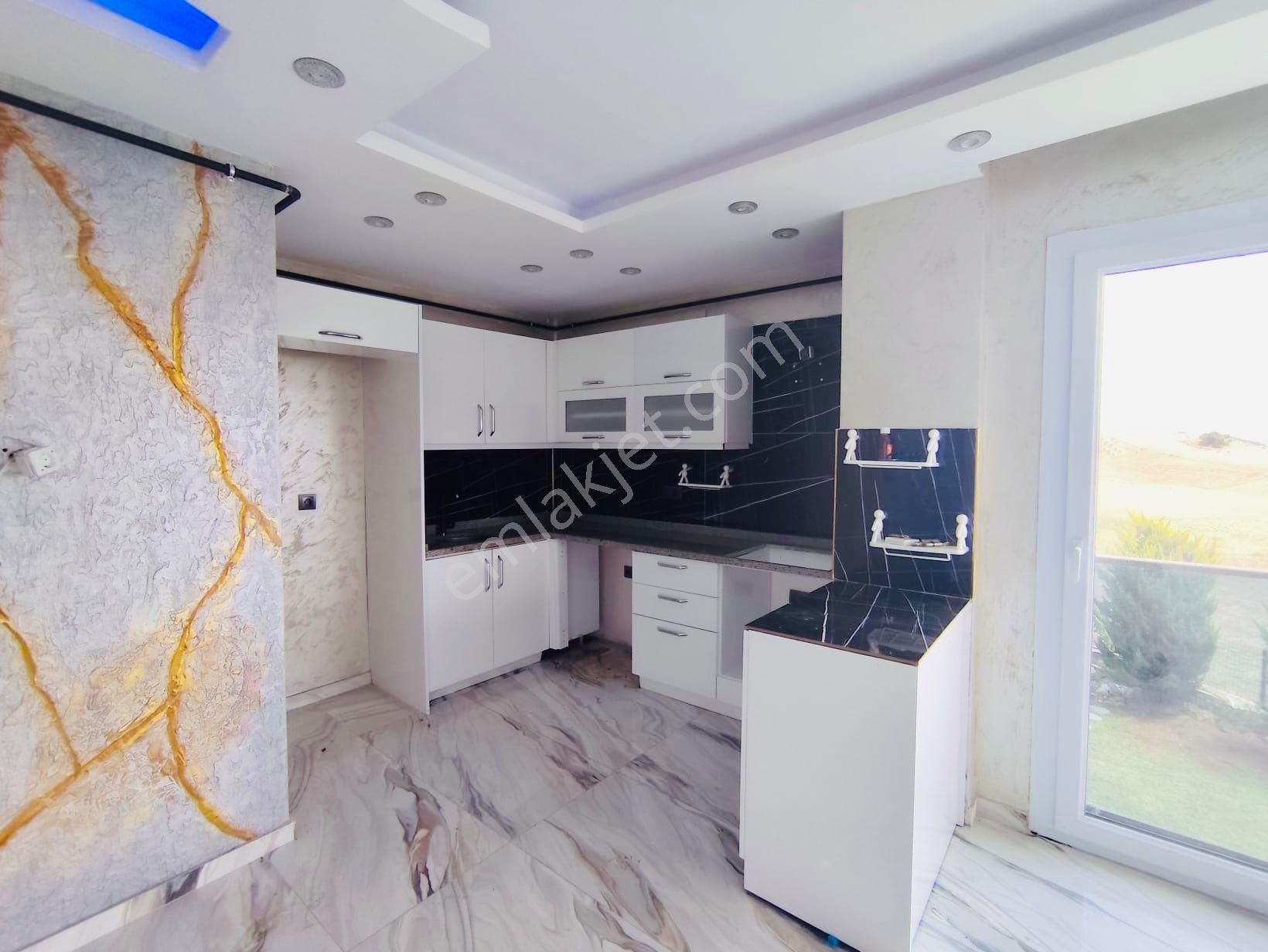 Az Katlı Mustakil Tadında Nezih Site İçinde 2+1satılık Daire - Görsel 5