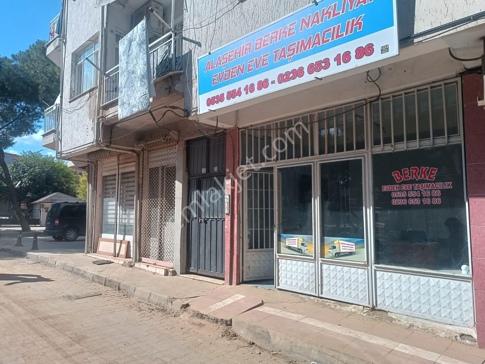 Alaşehir Yenice Mahallesi'nde Merkezi Konumda 36 M2 Satılık Değerli İşyeri