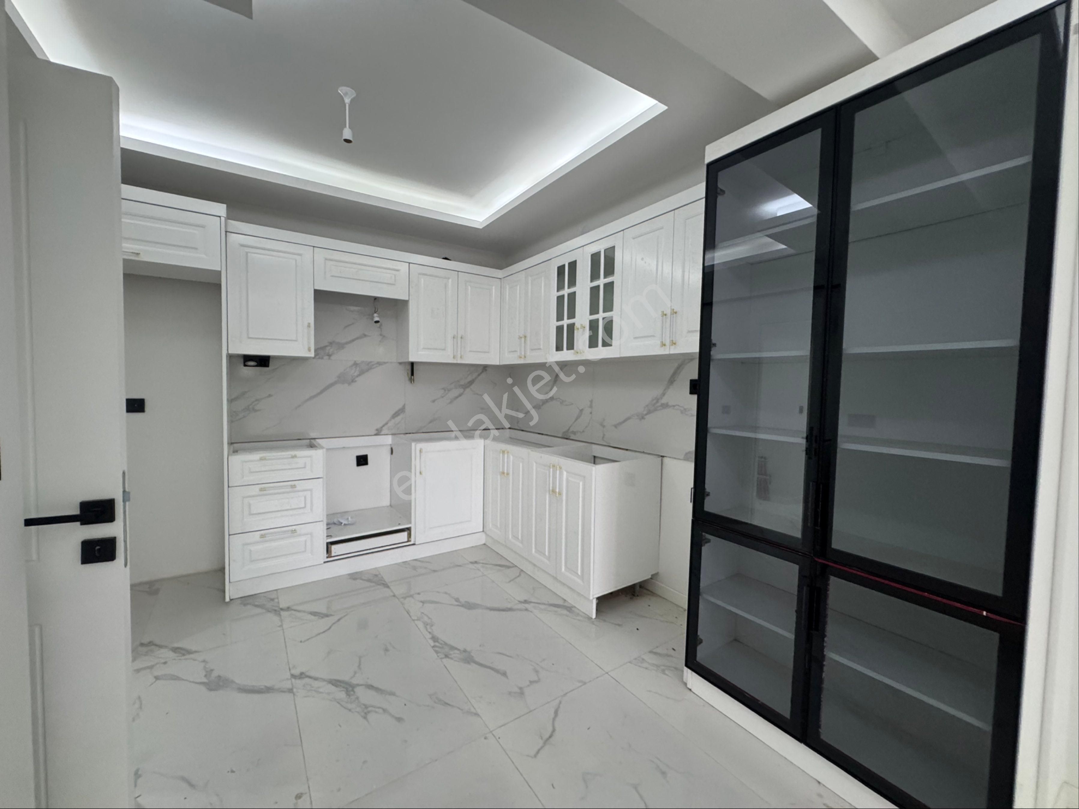 Conker İnşaat Emlak’tan Zafer Mahallesi Lüks 3+1 Satılık Daire - Görsel 2