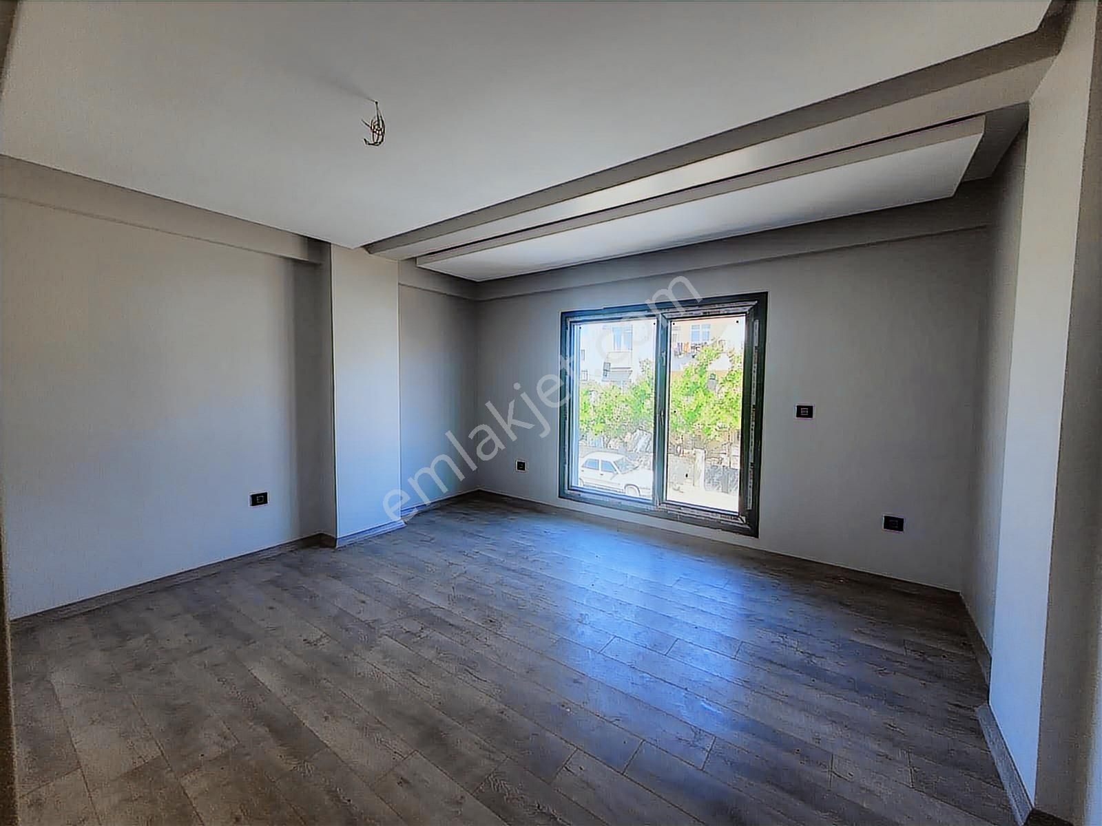 Erkilet General Emir Mahallesi Satılık 2 Kat 3+1 Villa - Görsel 4