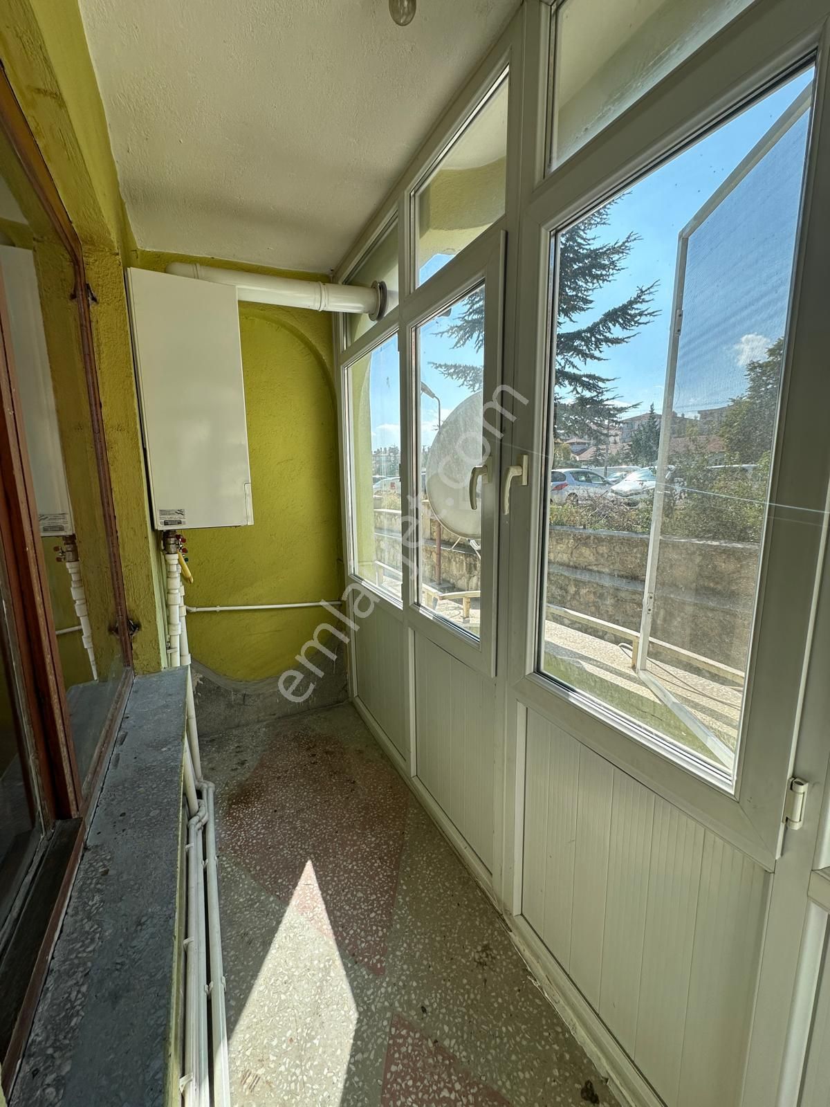 Afyon Üçok Emlaktan İstiklal Mah Satılık 1 Kat 3+1 Lüx Daire - Görsel 23