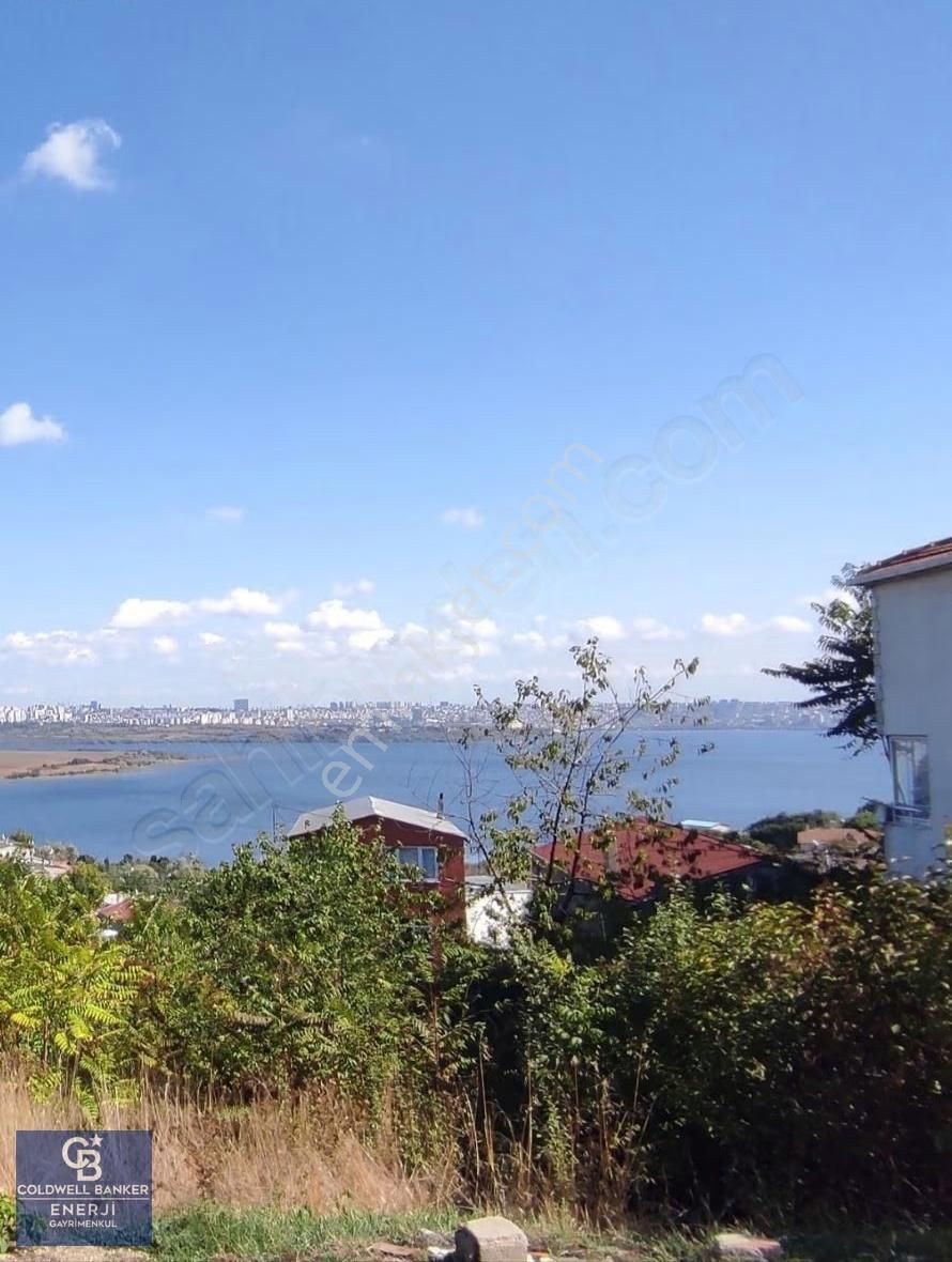 Avcılar Firuzköy'de Göl Manzaralı Villa İmarlı Satılık Arsa