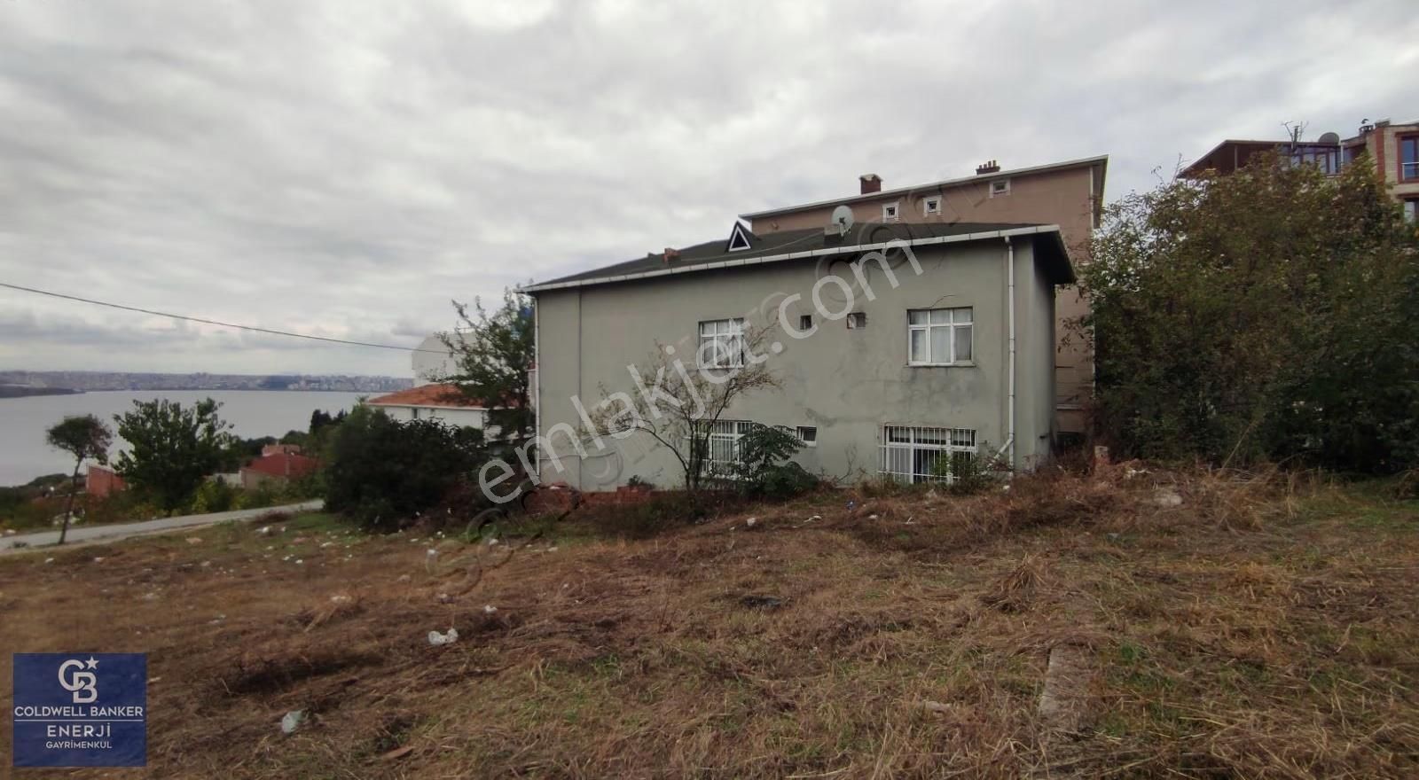 Avcılar Firuzköy'de Göl Manzaralı Villa İmarlı Satılık Arsa - Görsel 6