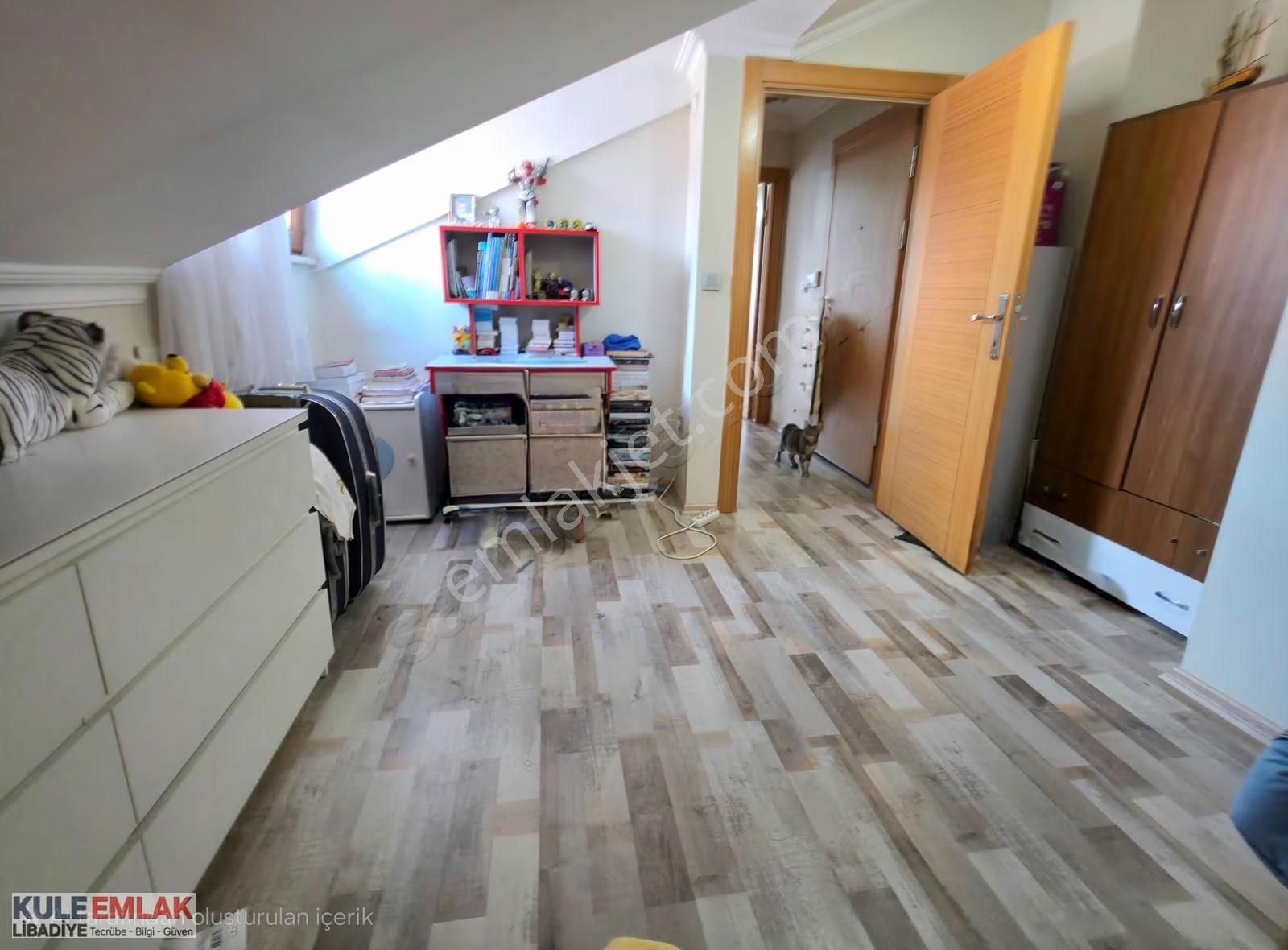 Yeni Bina-çarşı İçi-alışverişin Ulaşımın İçinde 2+2 Dubleks - Görsel 18