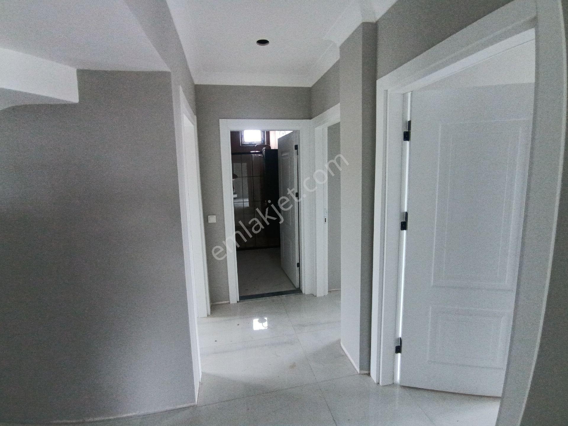 Başiskele 550m2 Arsada Lüks 6+1 Bağımsız Villa - Görsel 25