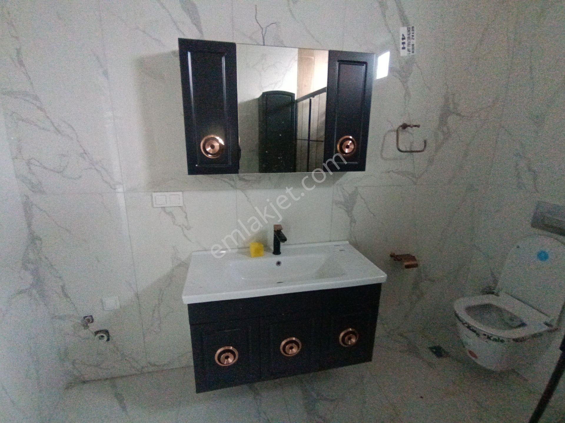 Başiskele 550m2 Arsada Lüks 6+1 Bağımsız Villa - Görsel 18